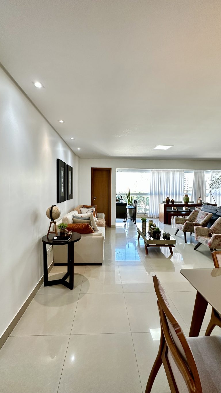 APARTAMENTO COM 3 SUÍTES - JARDIM GOIÁS - Imagem 4