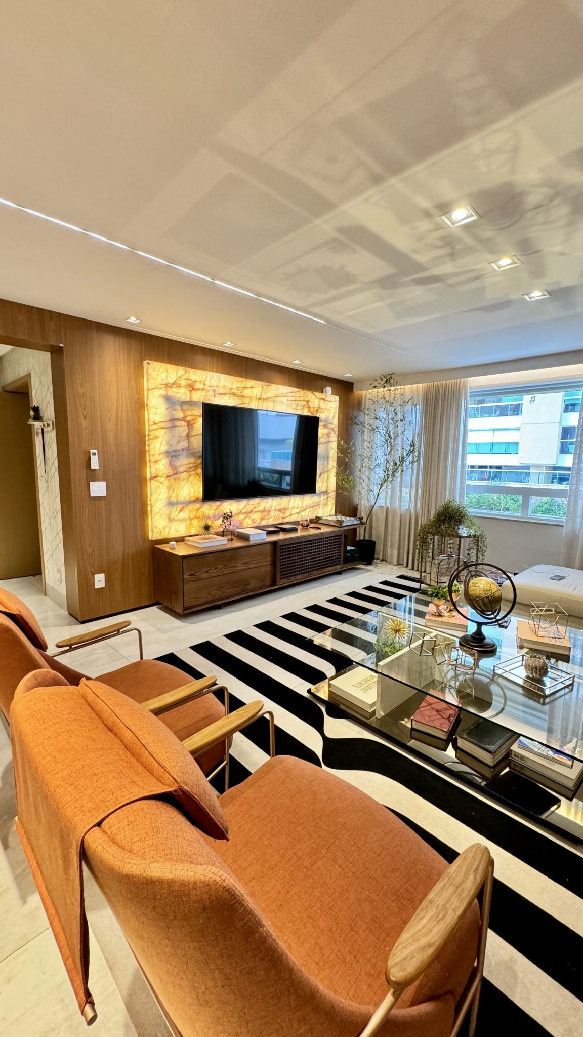 APARTAMENTO ALTÍSSIMO PADRÃO 4 SUÍTES - SETOR MARISTA - Imagem 8