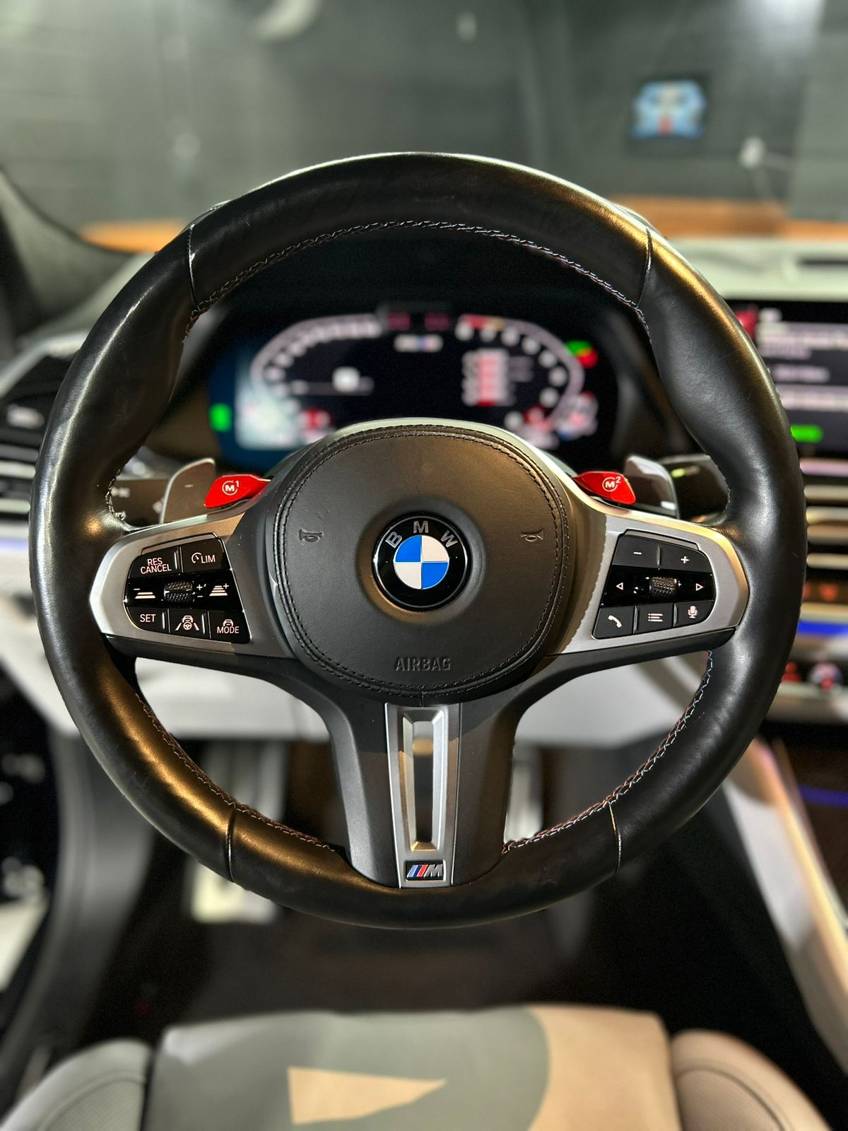 BMW X6M COMPETITION 2022 - Imagem 9