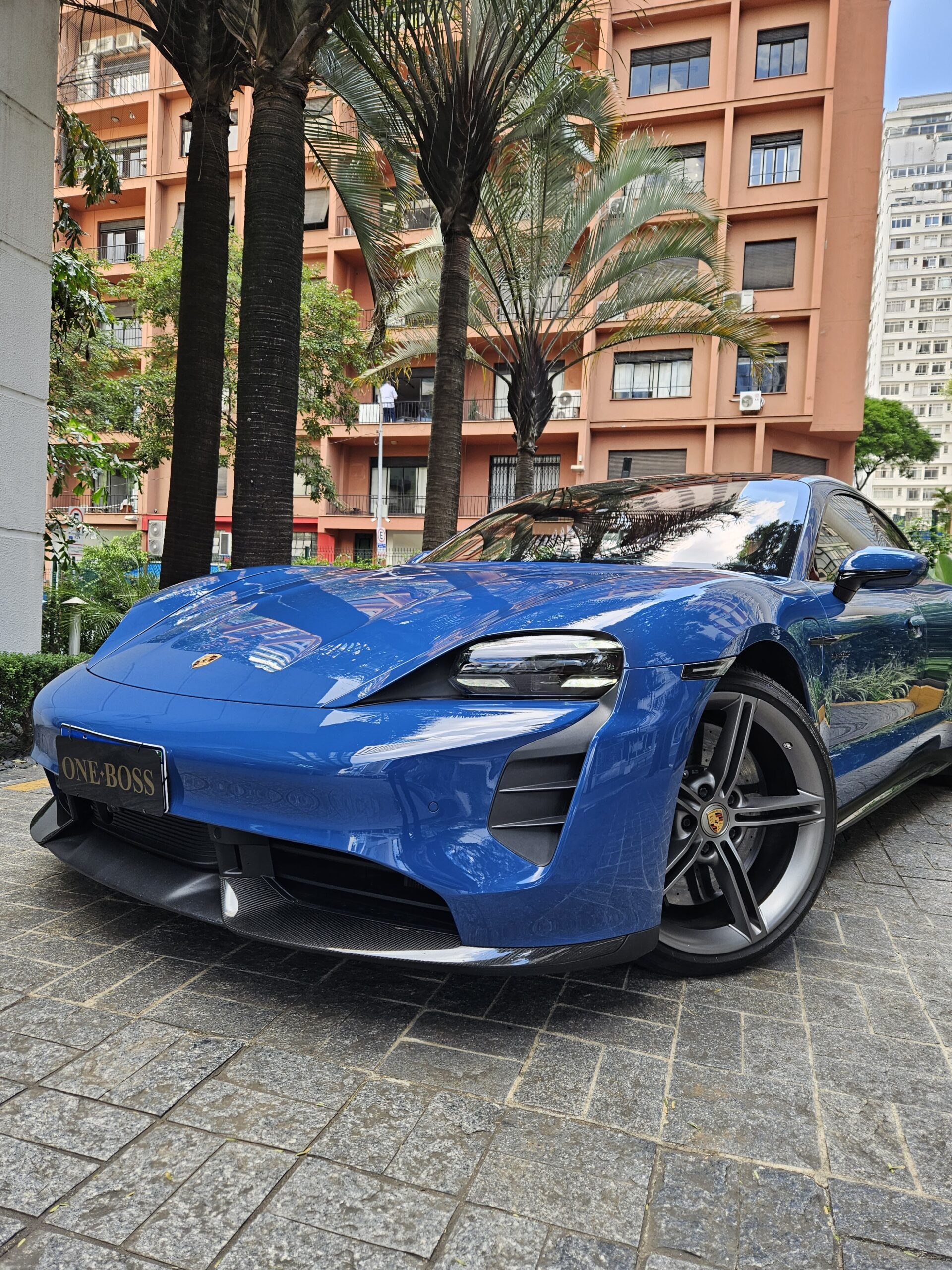 PORSCHE TAYCAN TURBO S ELÉTRICO 2021 - Imagem 3