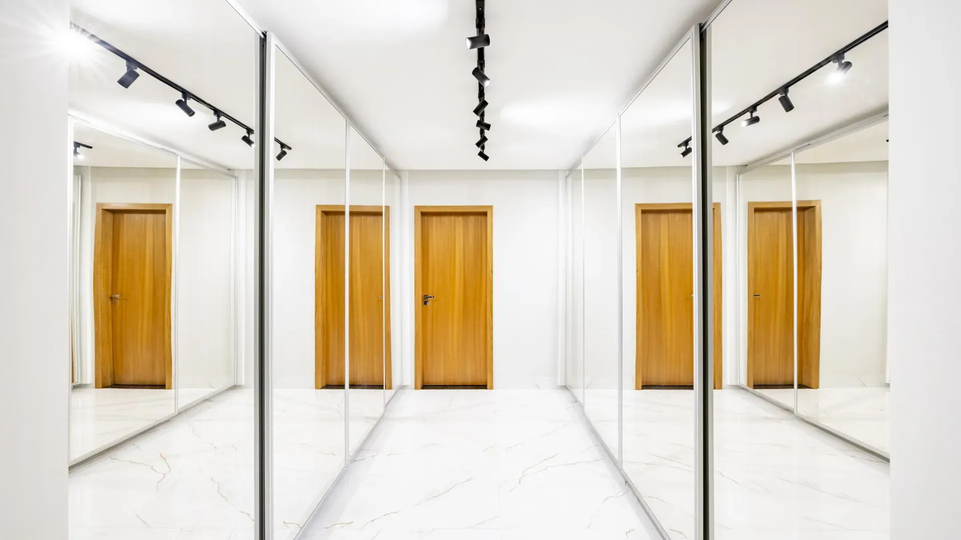 Sobrado à Venda no Jardins Porto com 3 Suítes - Imagem 19