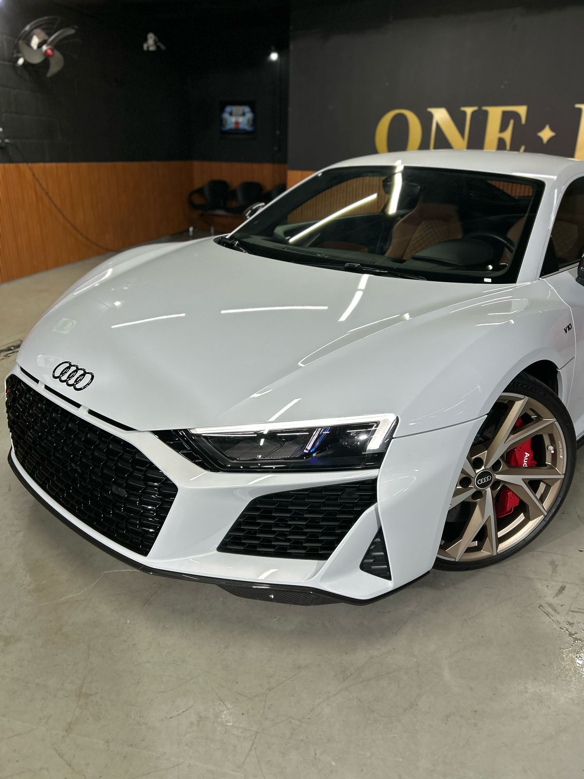 AUDI R8 V10 5.2L 2021 - Imagem 2