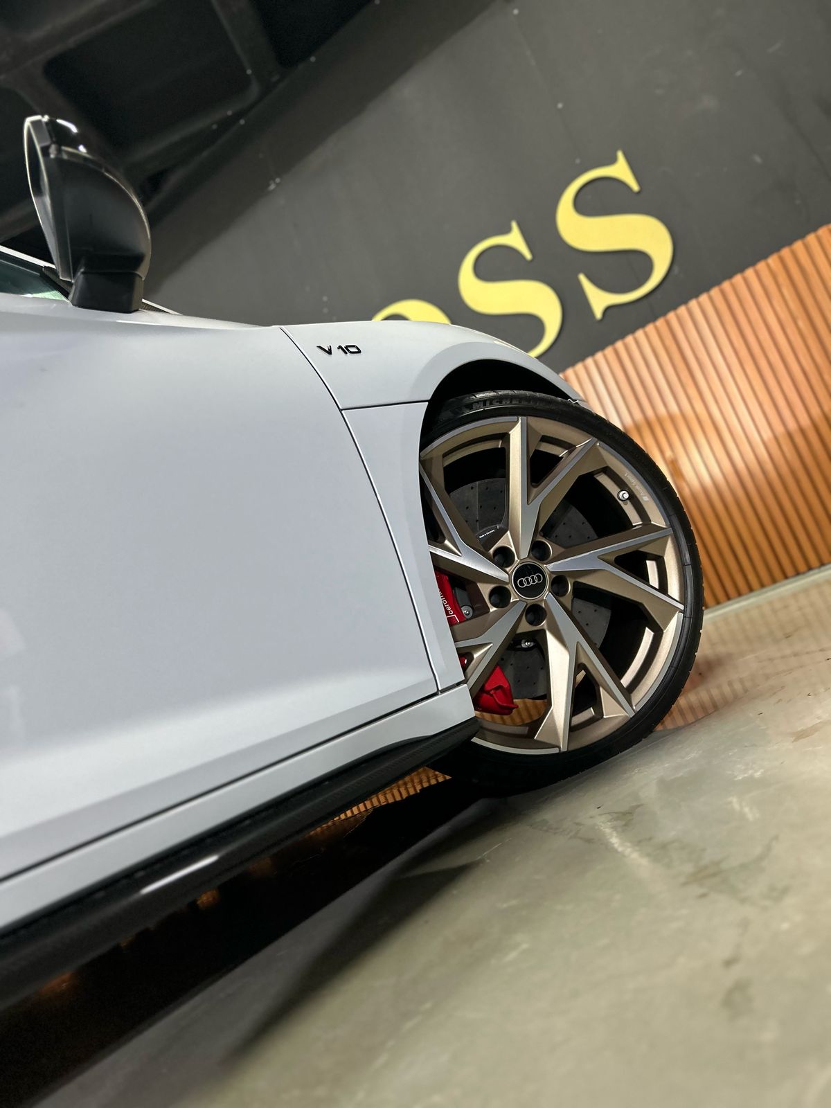 AUDI R8 V10 5.2L 2021 - Imagem 21