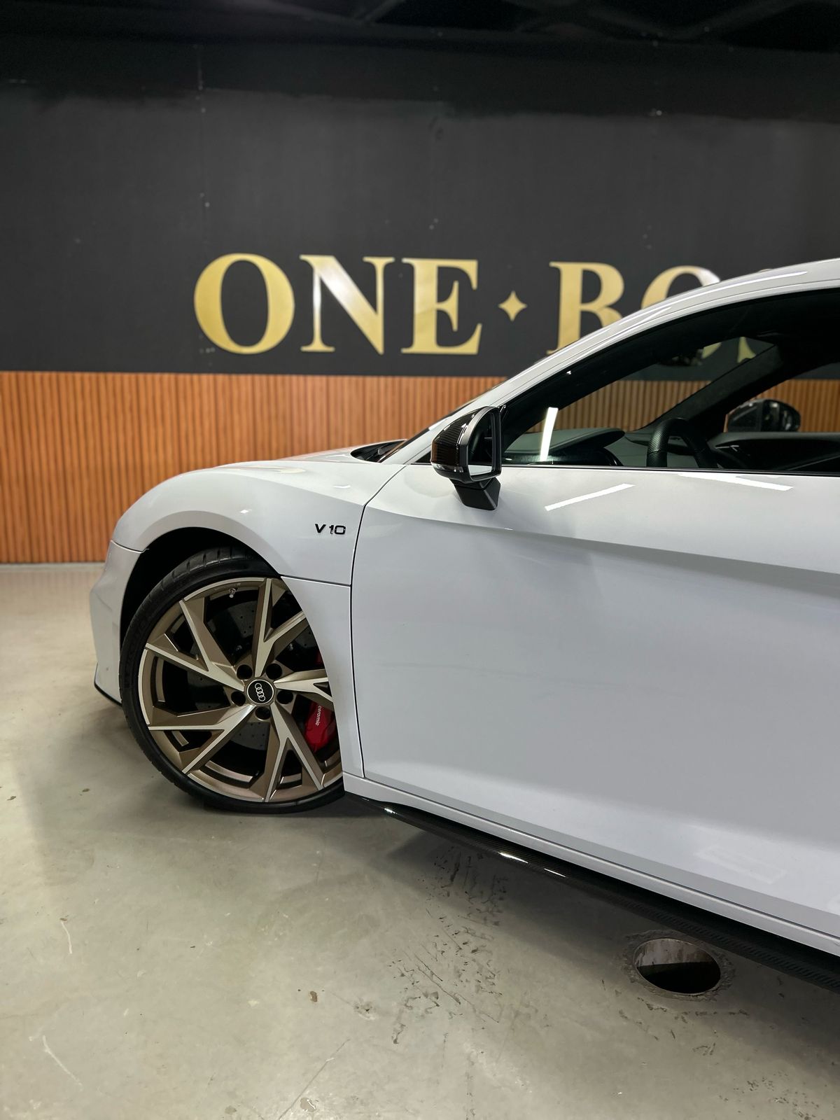 AUDI R8 V10 5.2L 2021 - Imagem 27