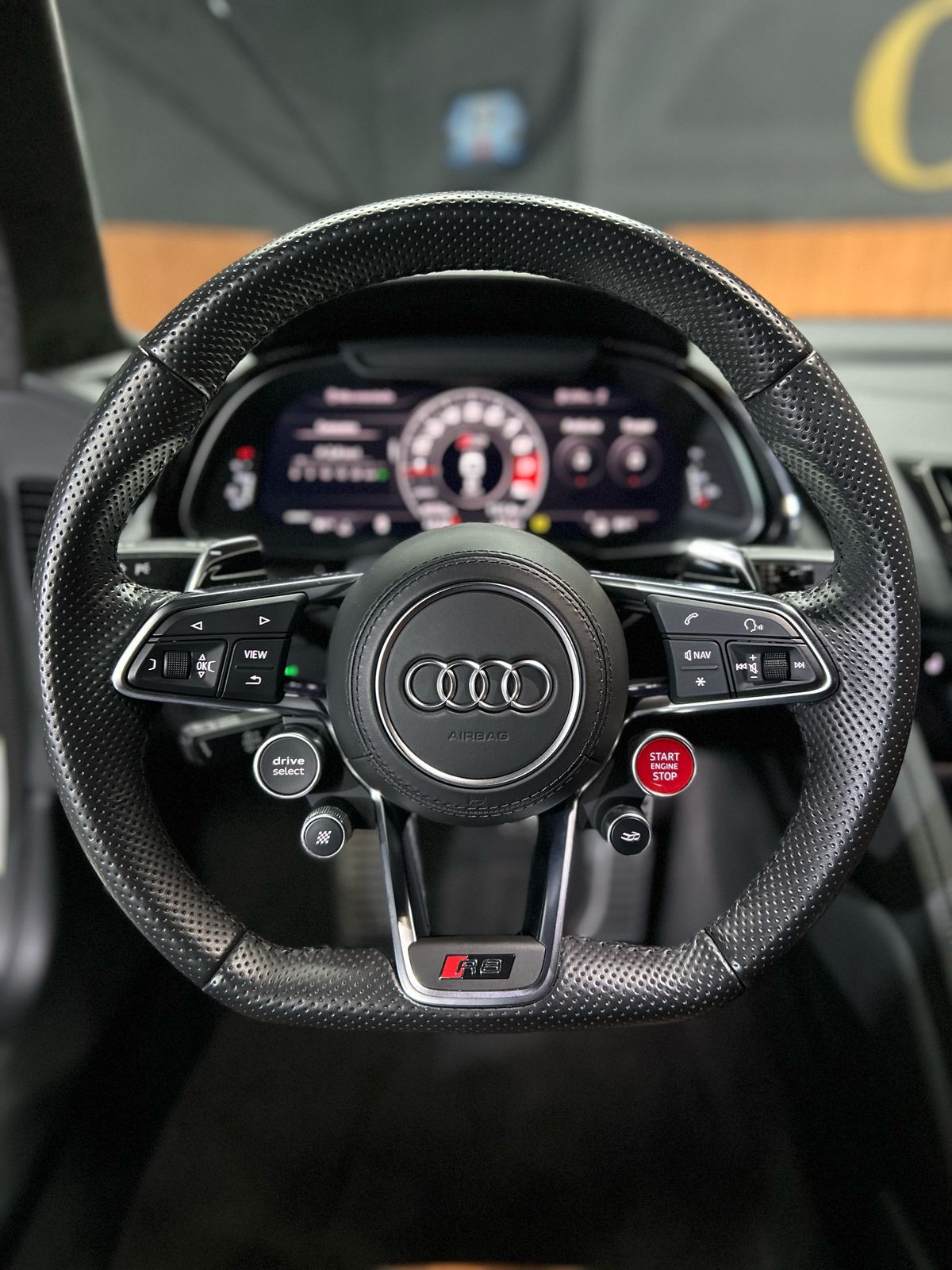 AUDI R8 V10 5.2L 2021 - Imagem 32