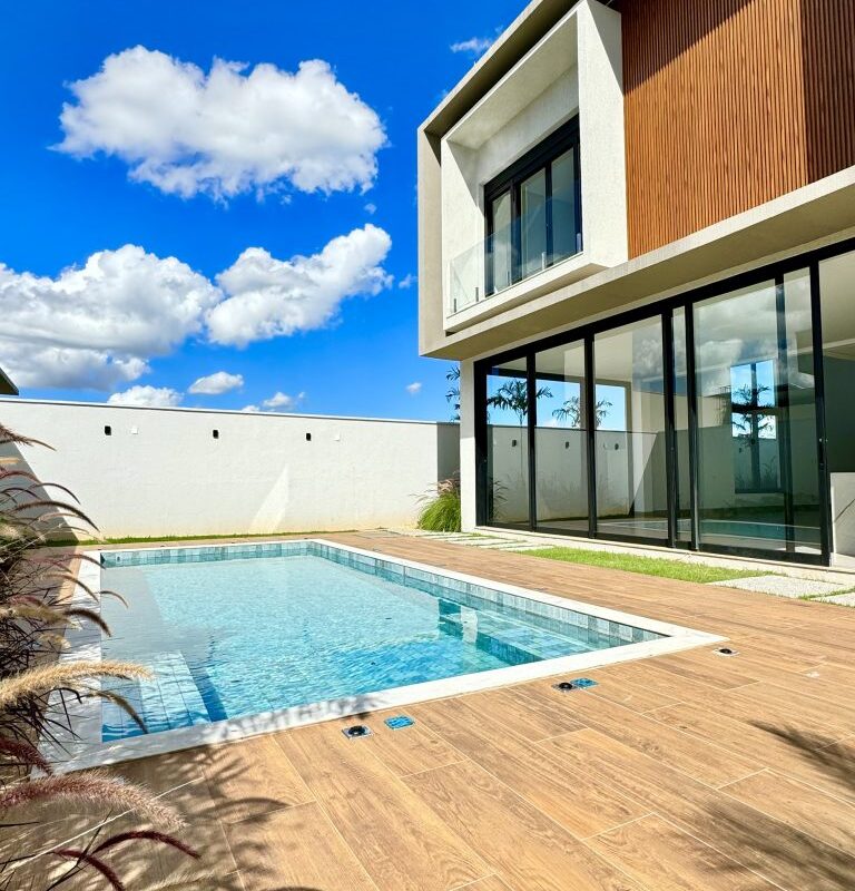 Mega Sobrado de Alto Padrão a Venda no Jardins Itália em Goiânia