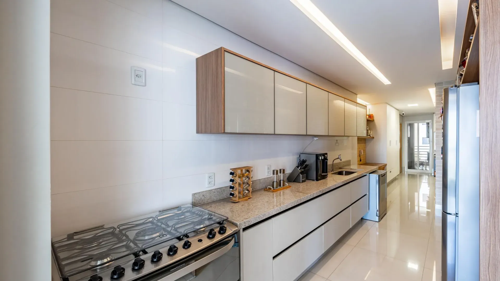 Apartamento à Venda no Areião Park , com 3 Suítes no Setor Marista - Imagem 15