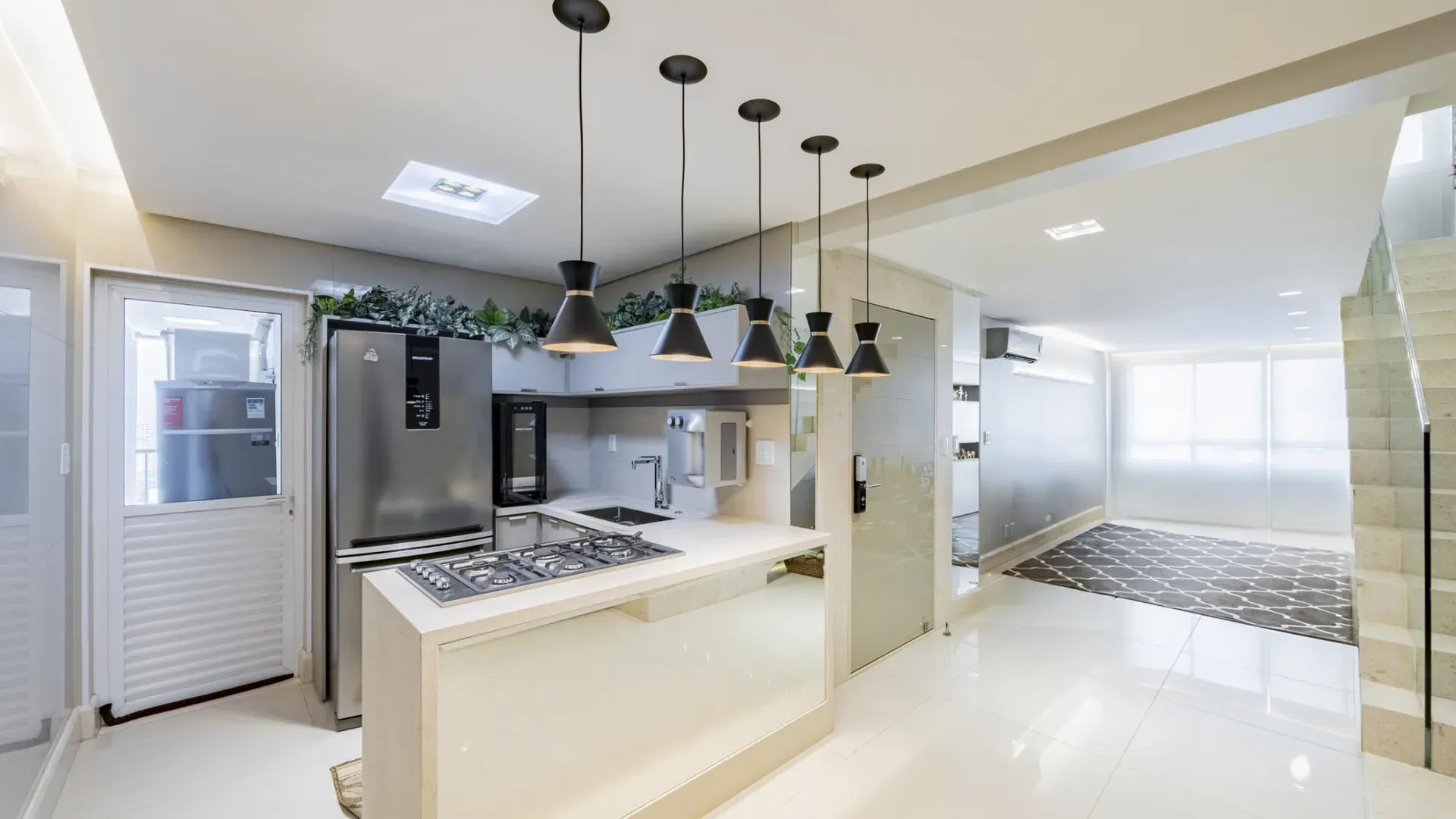 Cobertura de Luxo a Venda com 222 m2 no Setor Oeste, Próxima a Praça do Sol - Imagem 17