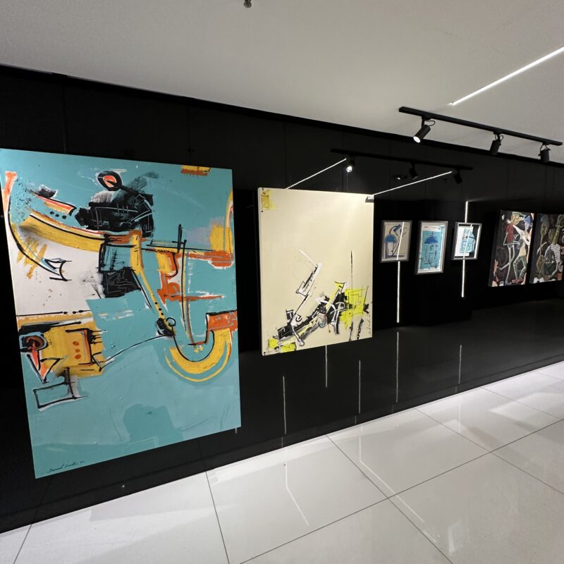 170087792465615664b560a