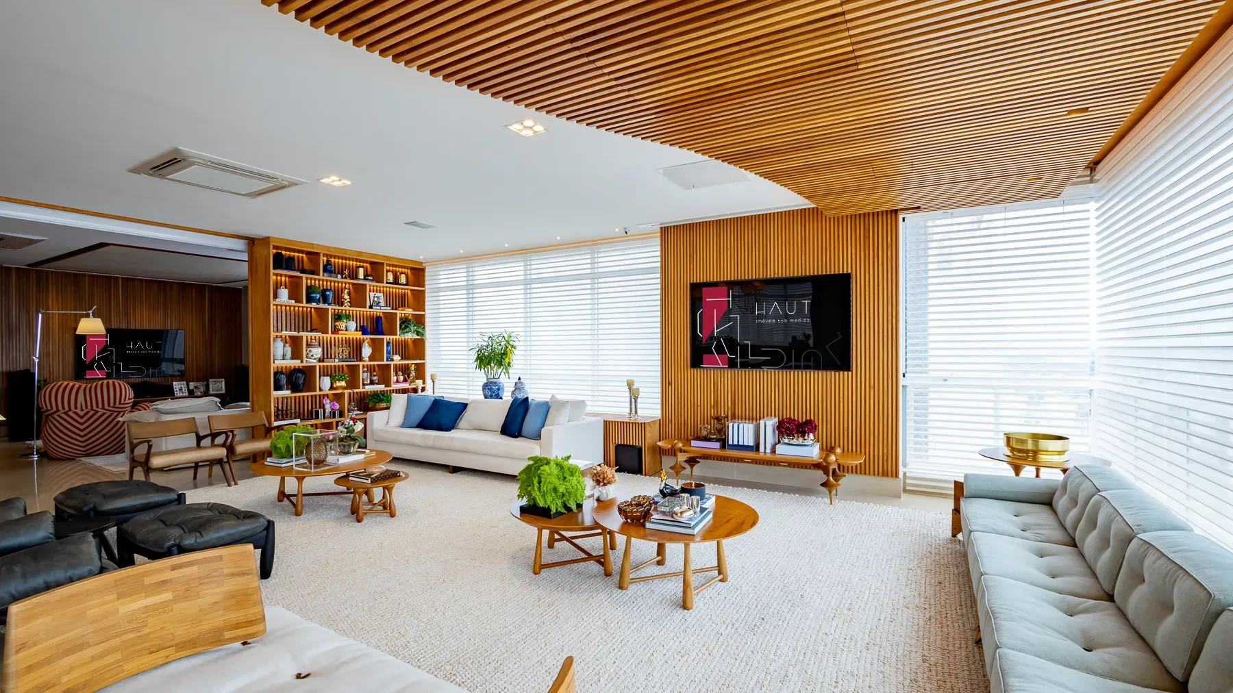 Apartamento com 3 Suítes + Home, Mobiliado, no Setor Oeste - Imagem 2