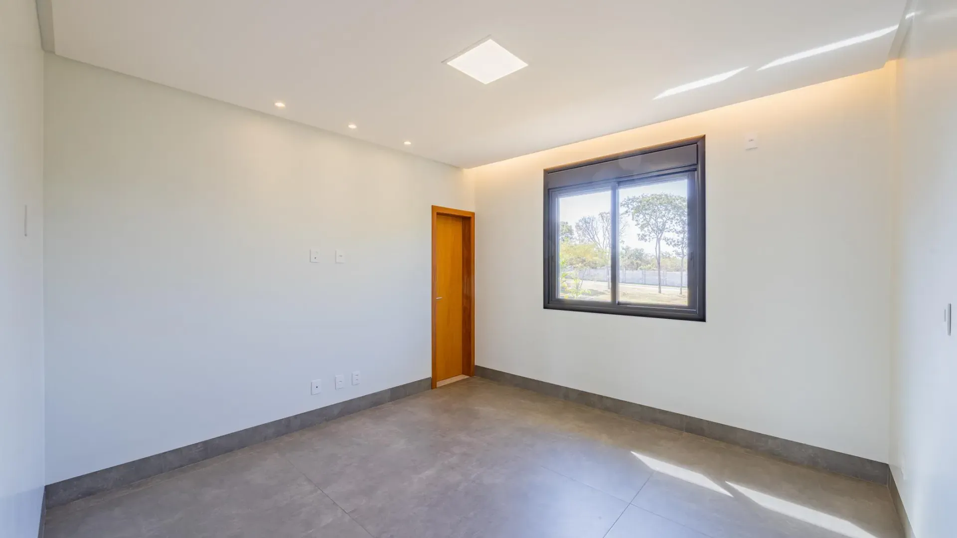 Sobrado com 382 m² Construídos e Diferenciais Surpreendentes - Imagem 22