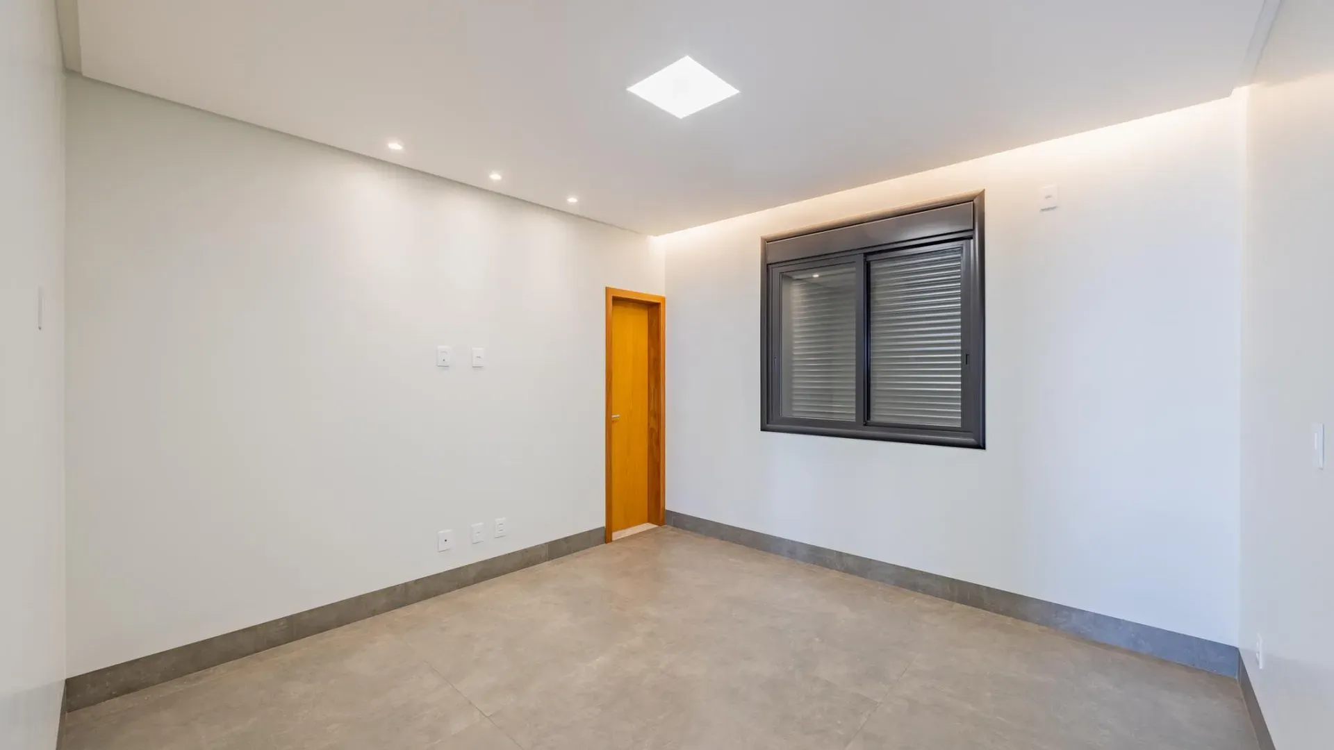 Sobrado com 382 m² Construídos e Diferenciais Surpreendentes - Imagem 24