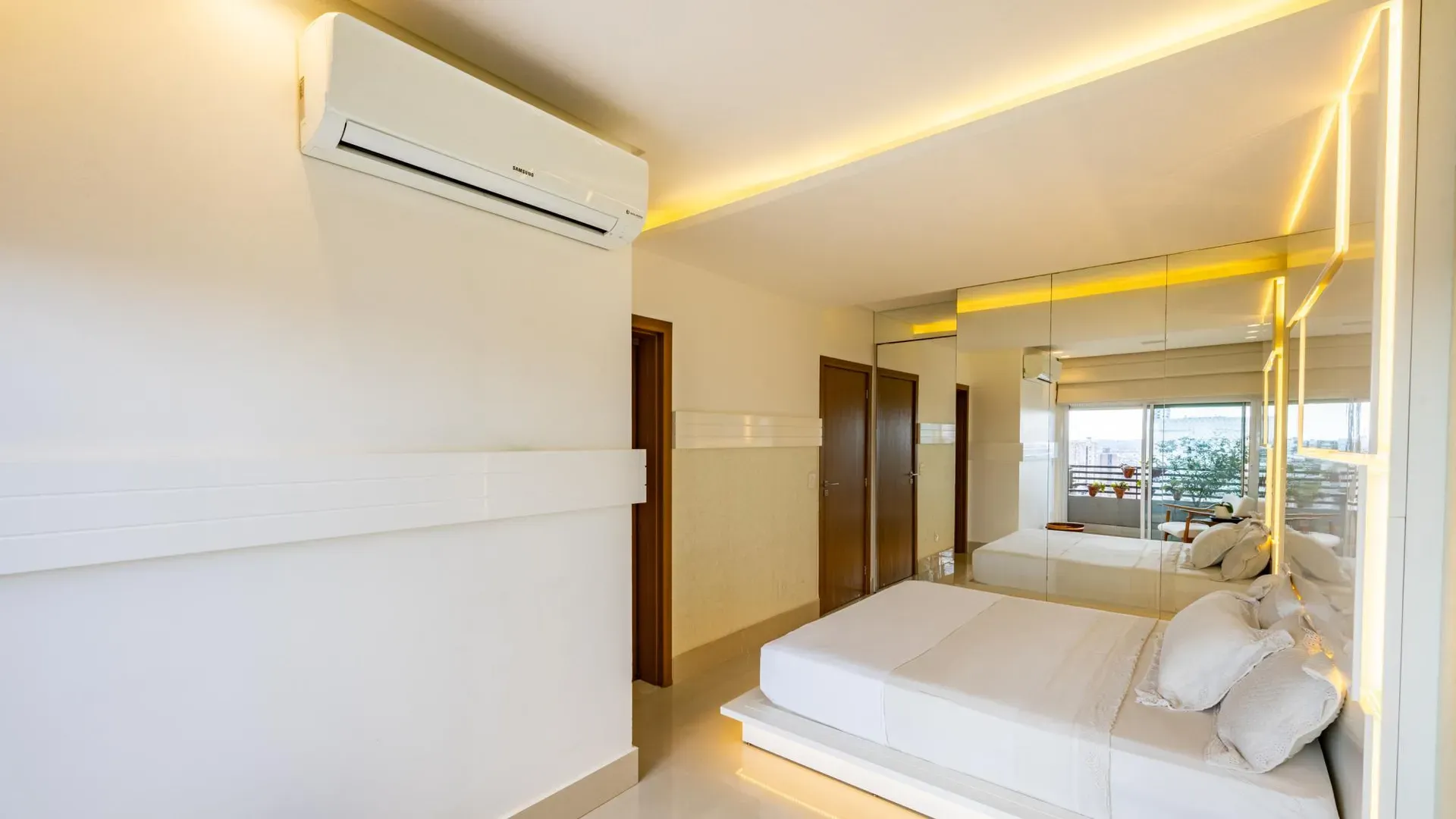 Apartamento à Venda Mobiliado , Residencial Monte Logan , com 4 Suítes no Setor Bueno - Imagem 25