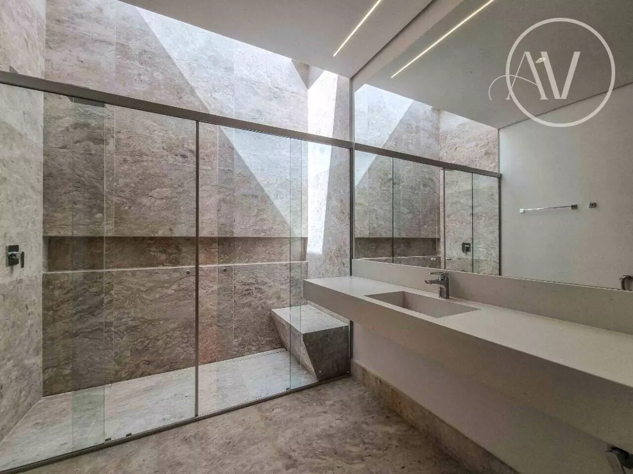 SMDB Conjunto 19 - CLEAN E TÉRREA, 5 Suítes em Condomínio Fechado - Imagem 29