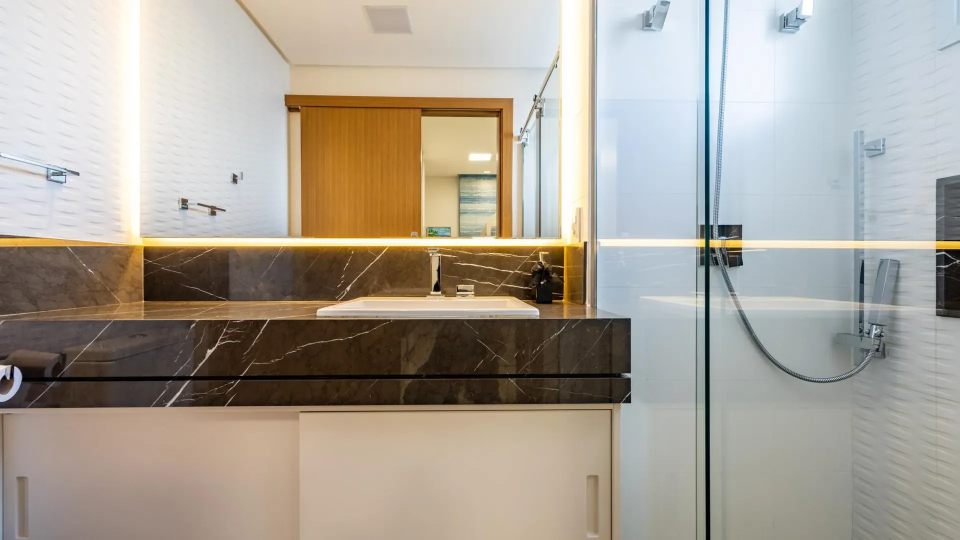 Apartamento à Venda Mobiliado , Residencial Monte Logan , com 4 Suítes no Setor Bueno - Imagem 35