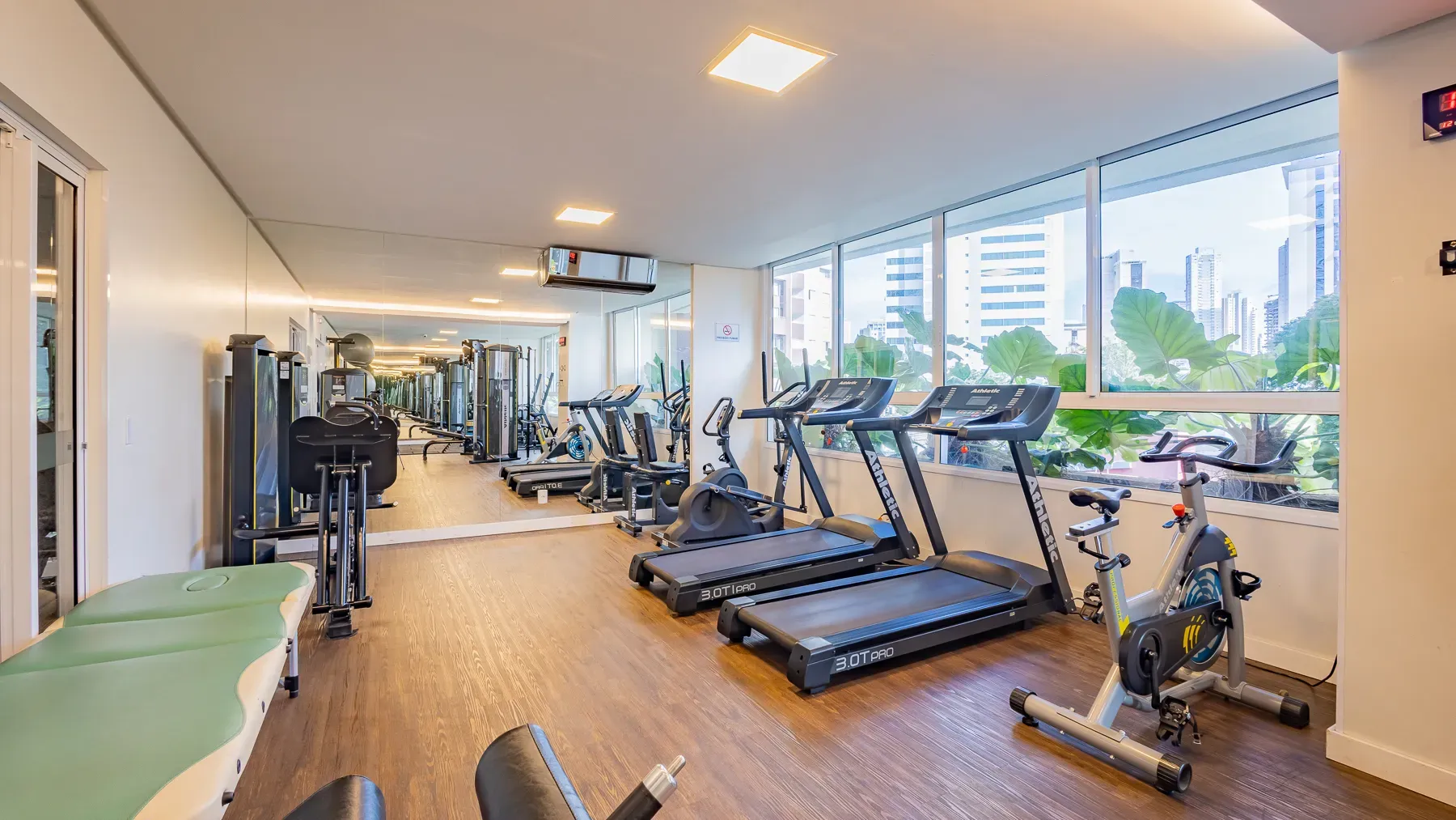 Cobertura de Luxo a Venda com 222 m2 no Setor Oeste, Próxima a Praça do Sol - Imagem 35