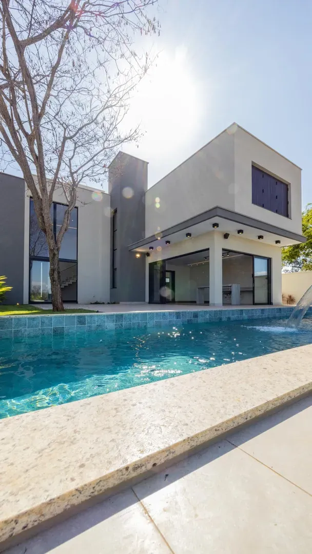 Sobrado com 382 m² Construídos e Diferenciais Surpreendentes - Imagem 38