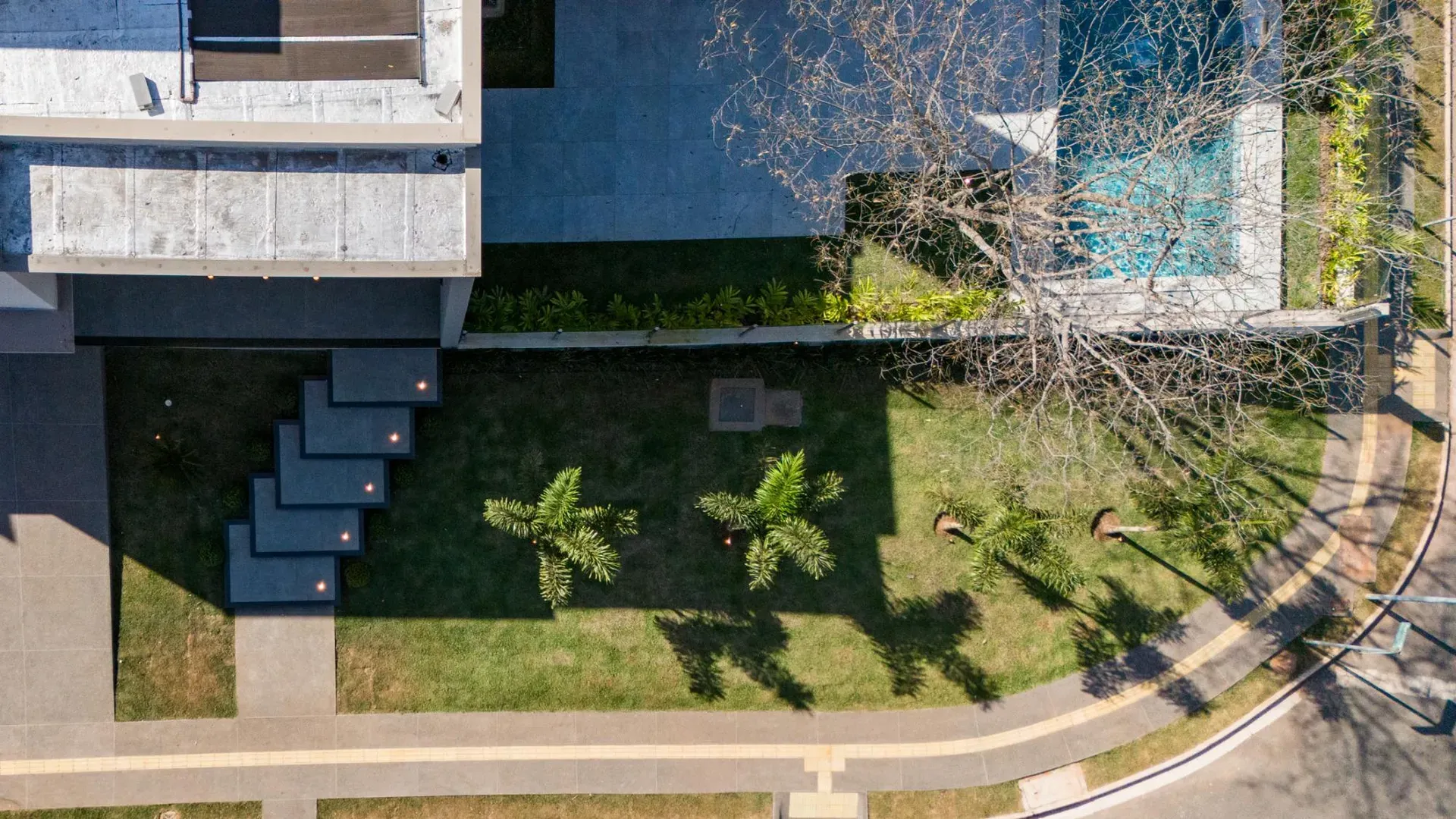 Sobrado com 382 m² Construídos e Diferenciais Surpreendentes - Imagem 40