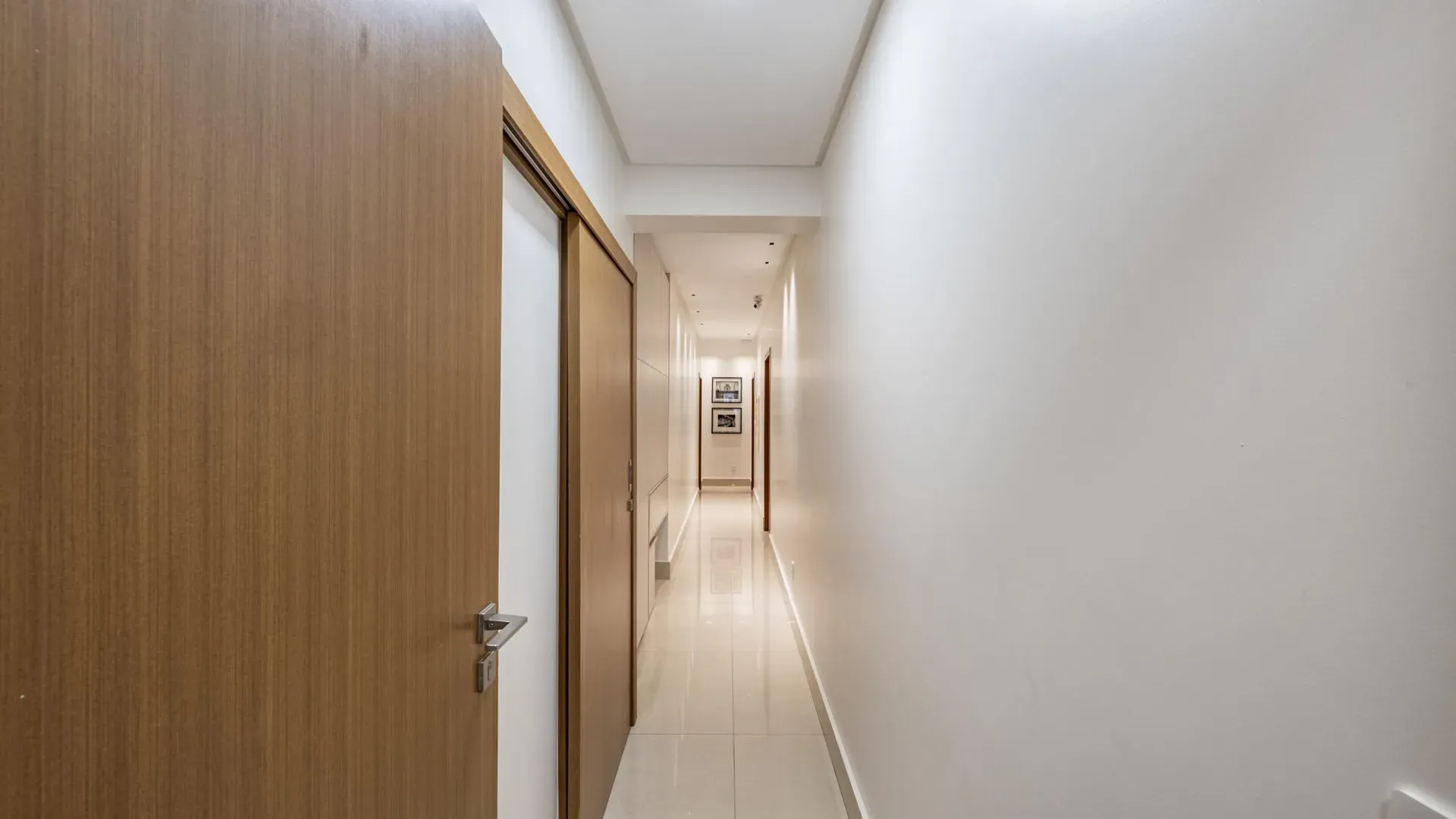 Apartamento à Venda Mobiliado , Residencial Monte Logan , com 4 Suítes no Setor Bueno - Imagem 40