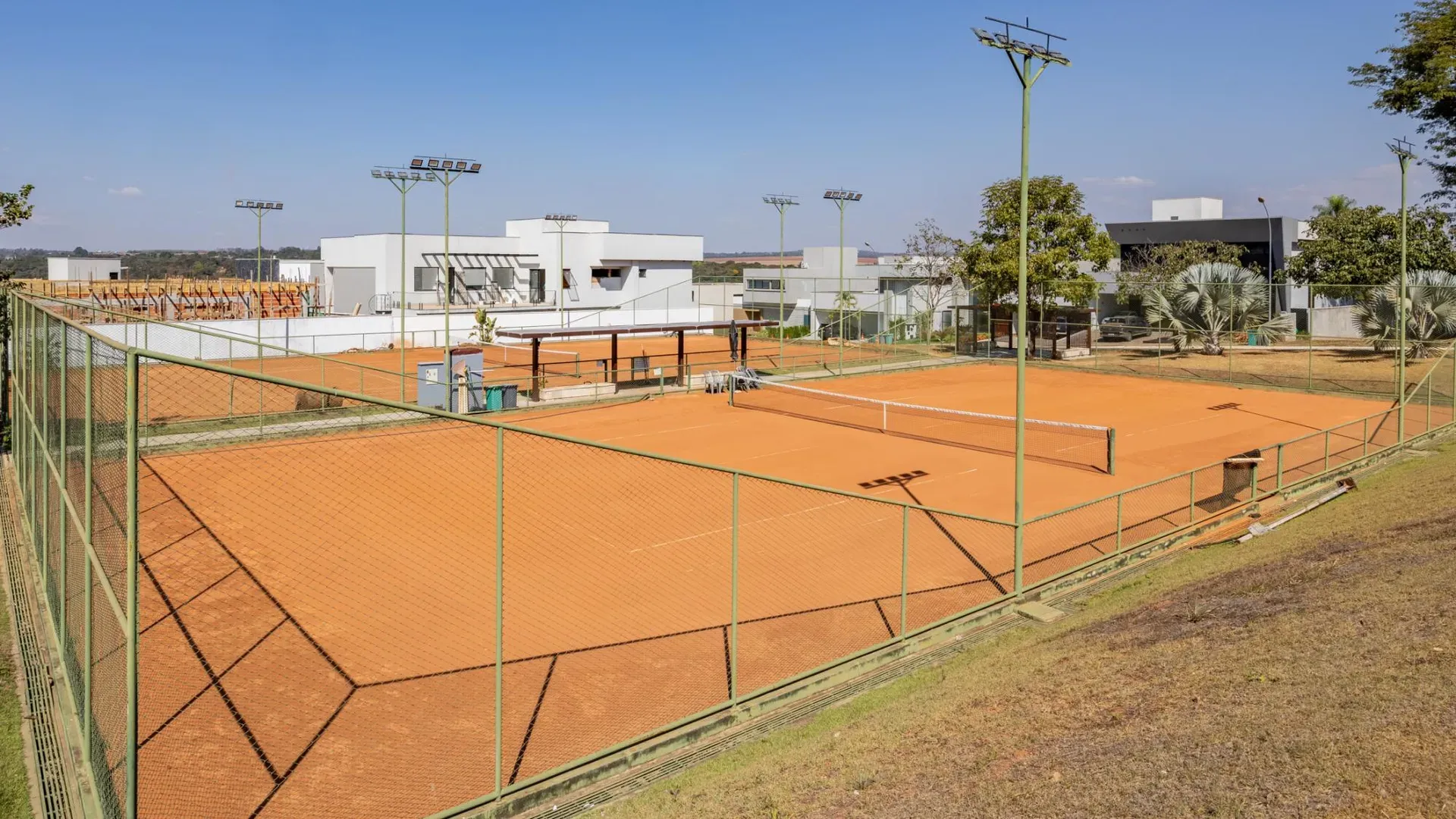 Sobrado com 382 m² Construídos e Diferenciais Surpreendentes - Imagem 44