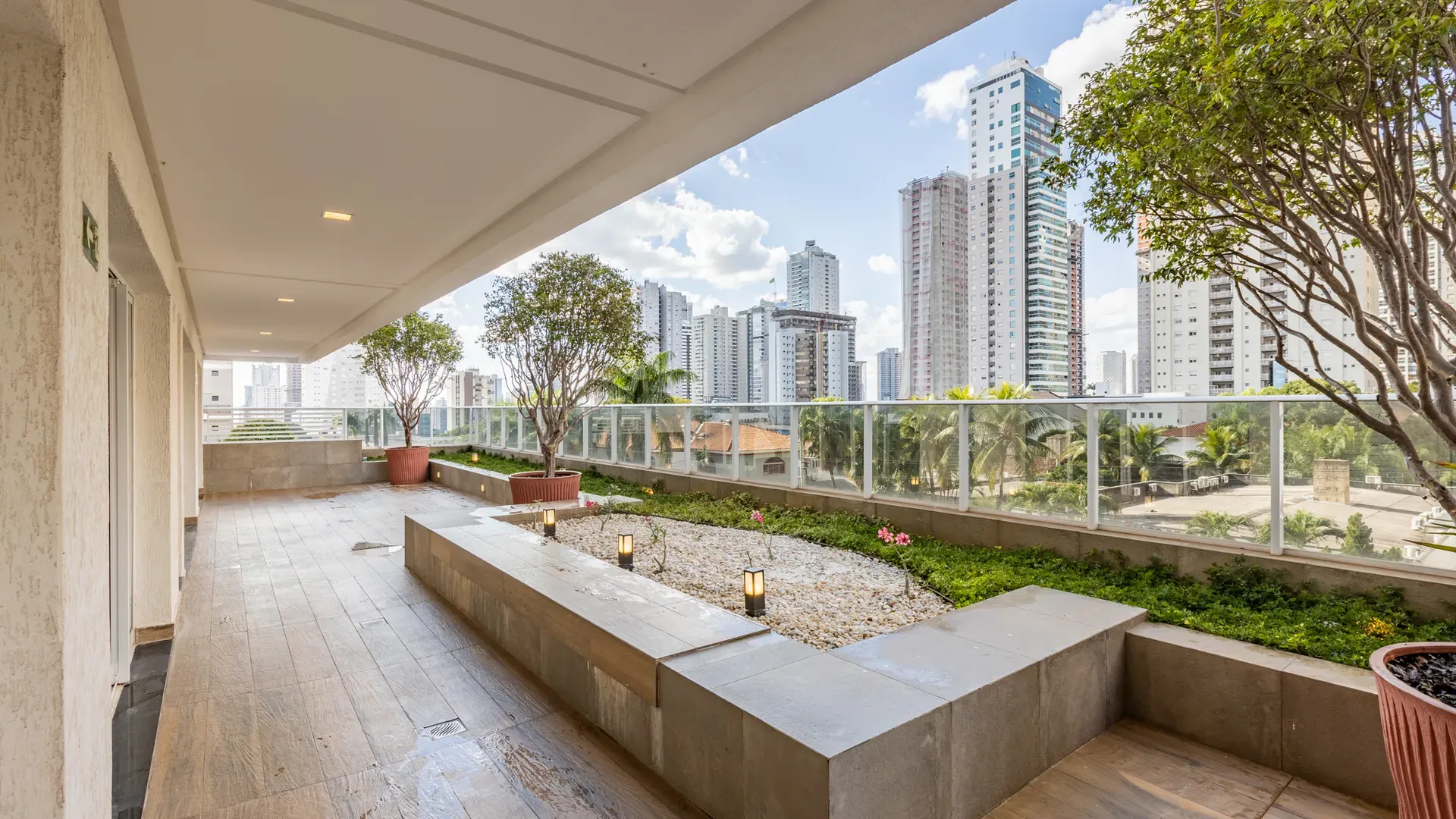 Apartamento à Venda Mobiliado , Residencial Monte Logan , com 4 Suítes no Setor Bueno - Imagem 51