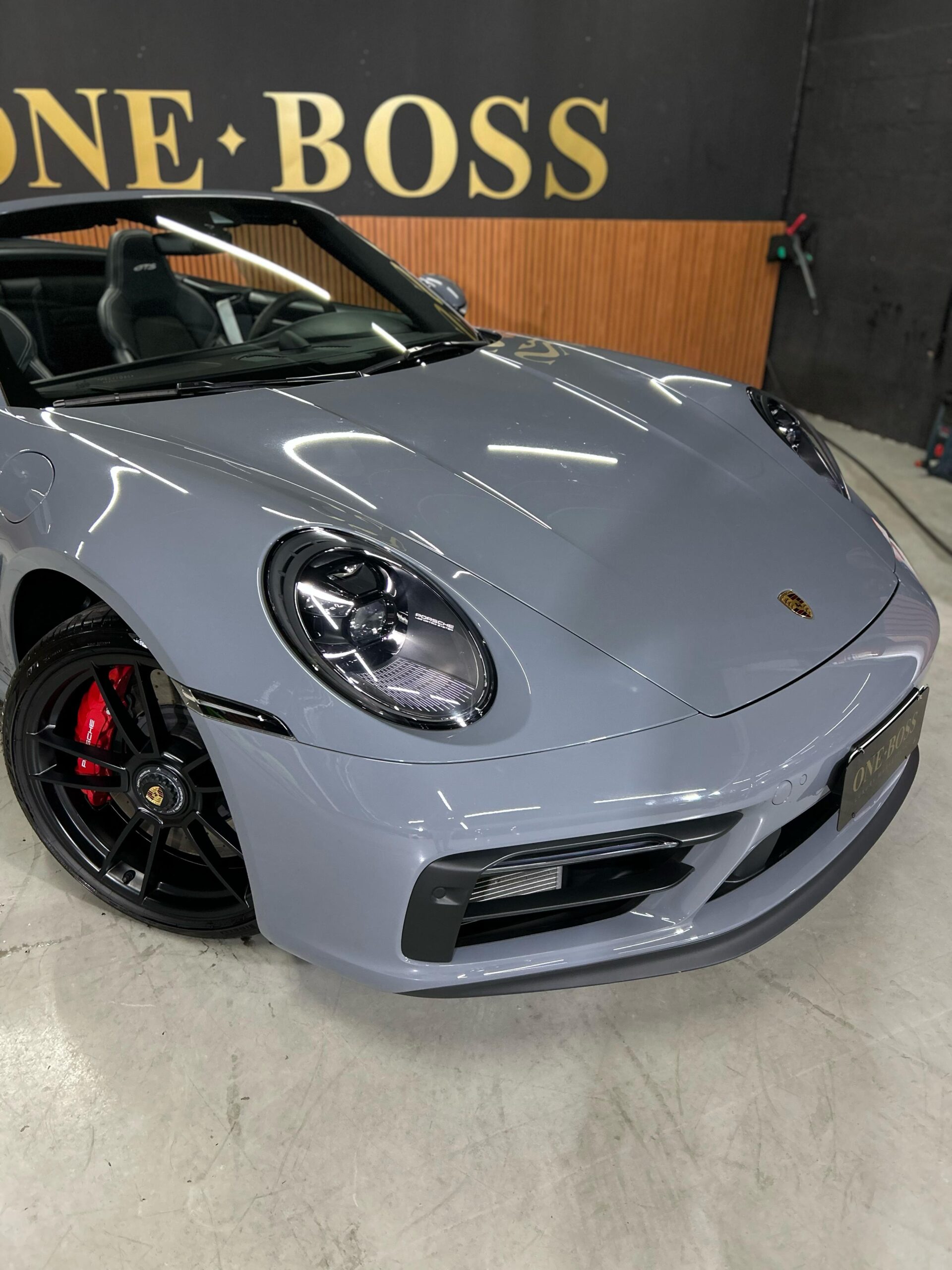 PORSCHE 911 CABRIO GTS 2023 - Imagem 31