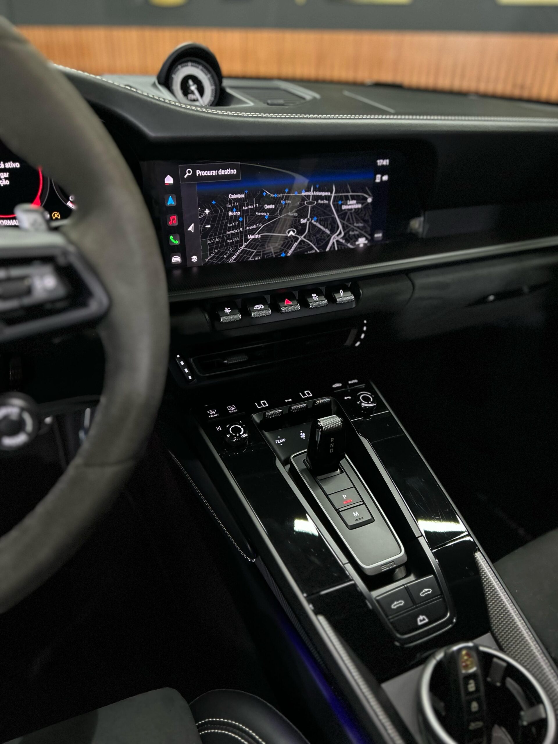 PORSCHE 911 CABRIO GTS 2023 - Imagem 5