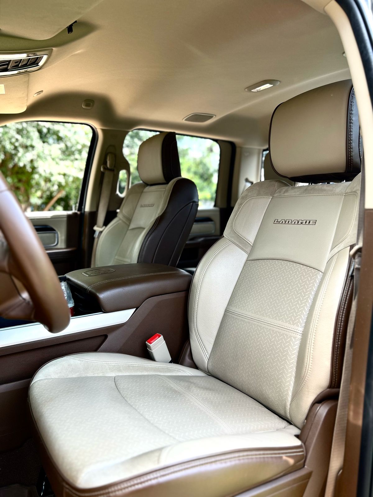 RAM 3500 6.7 I6 TURBO DIESEL LARAMIE CD 4X4 AUTOMÁTICO 2022 - Imagem 8