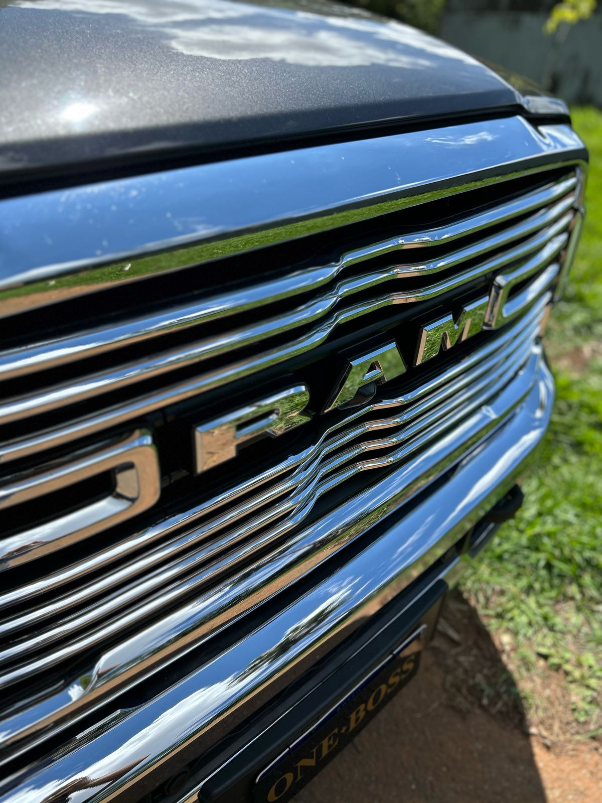 RAM 3500 6.7 I6 TURBO DIESEL LARAMIE CD 4X4 AUTOMÁTICO 2022 - Imagem 10