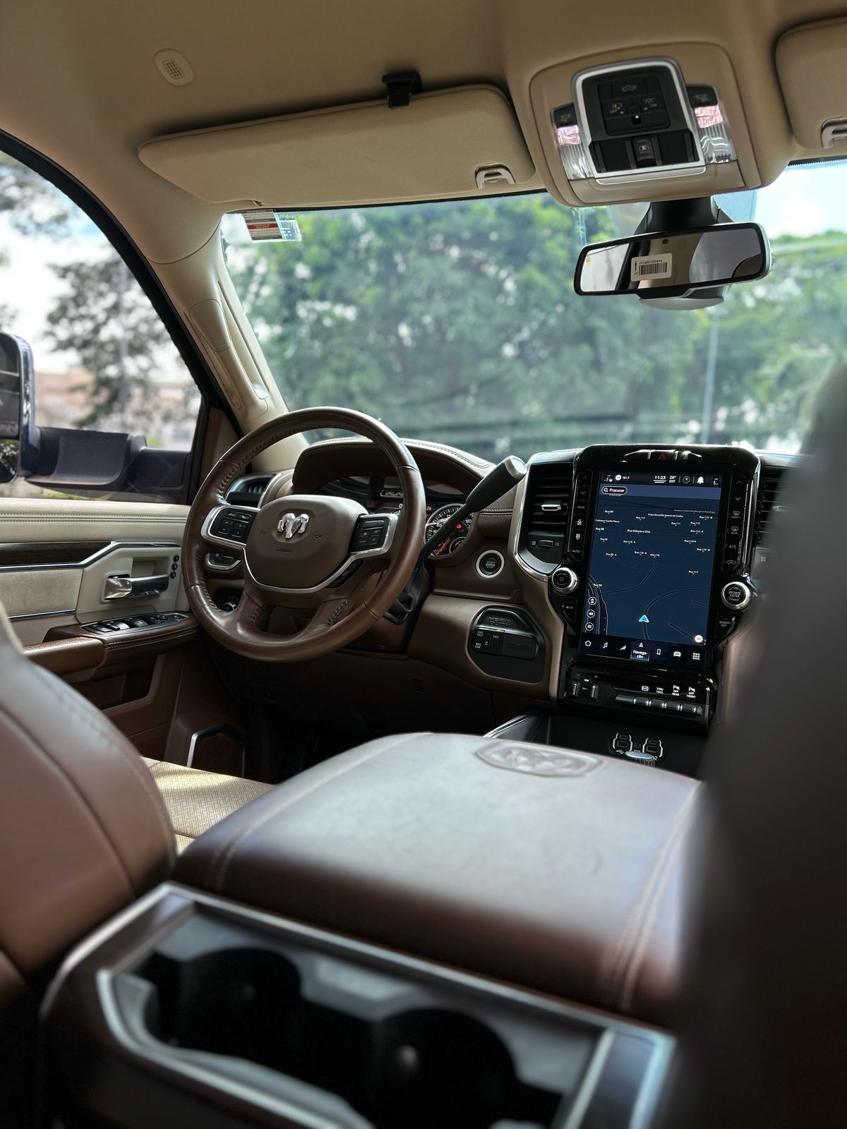 RAM 3500 6.7 I6 TURBO DIESEL LARAMIE CD 4X4 AUTOMÁTICO 2022 - Imagem 12