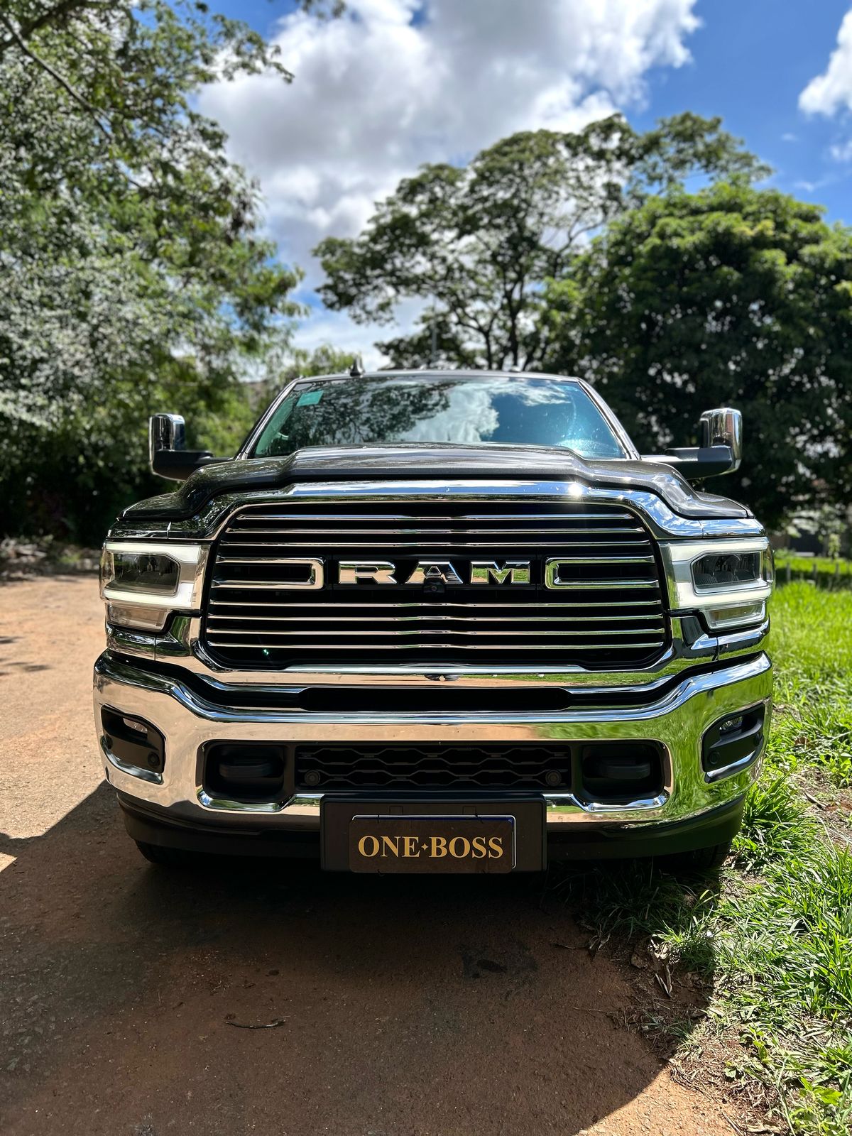 RAM 3500 6.7 I6 TURBO DIESEL LARAMIE CD 4X4 AUTOMÁTICO 2022 - Imagem 13