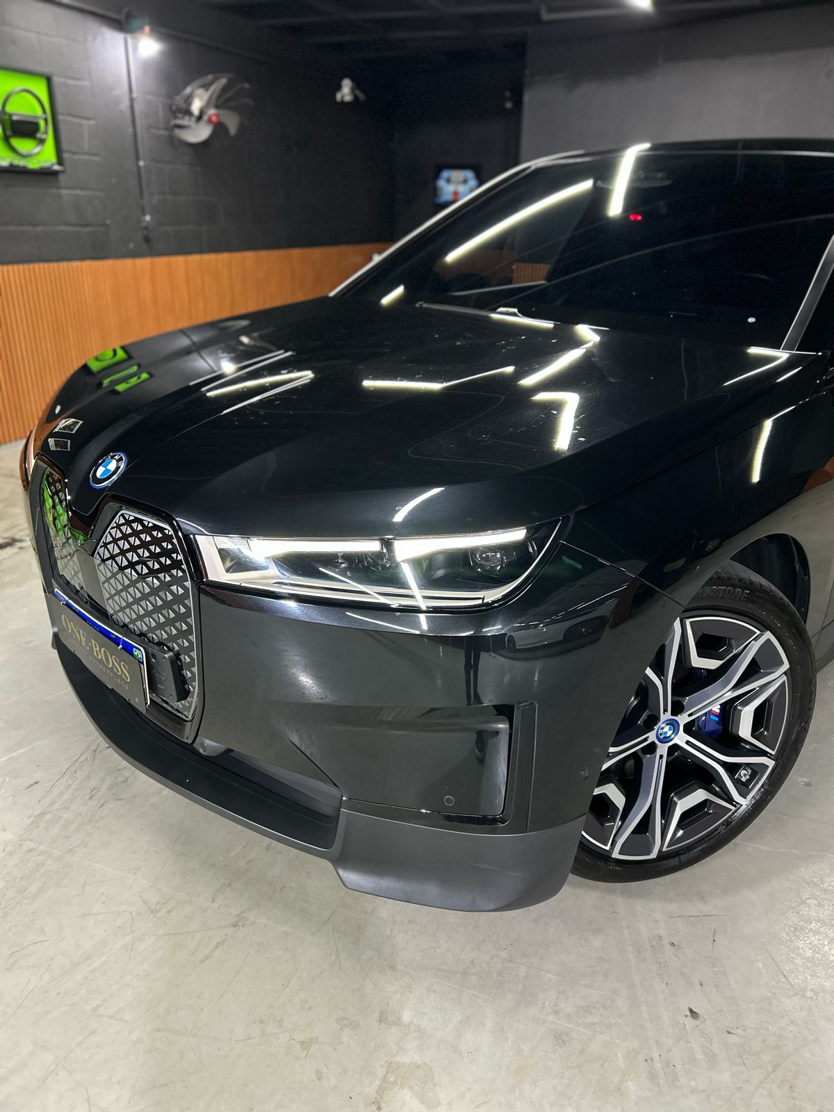 BMW IX40 2022 - Imagem 29