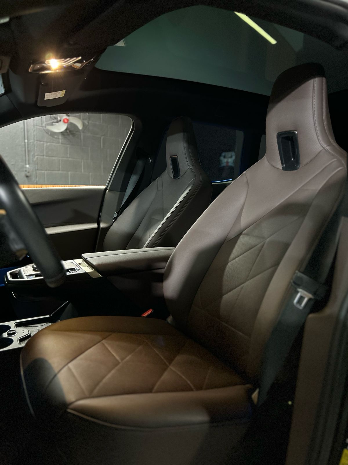 BMW IX40 2022 - Imagem 23