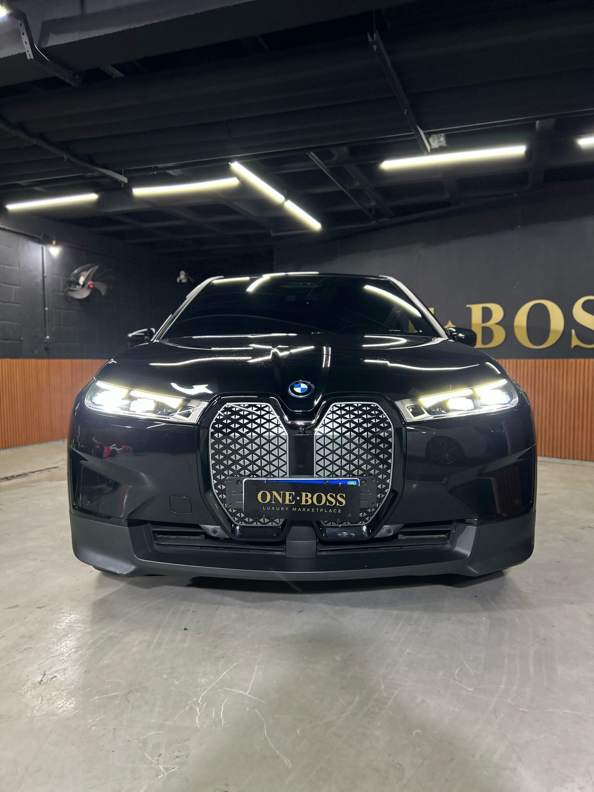 BMW IX40 2022 - Imagem 24