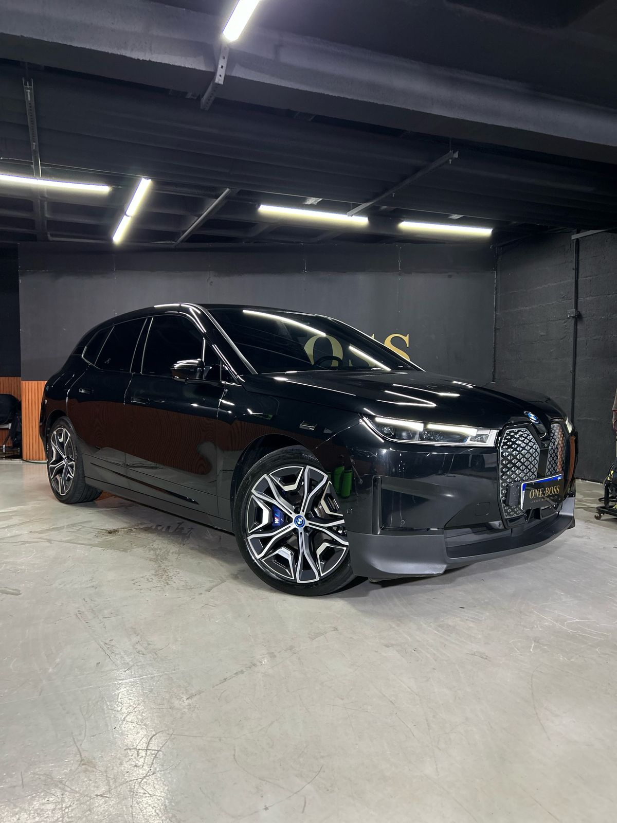 BMW IX40 2022 - Imagem 21