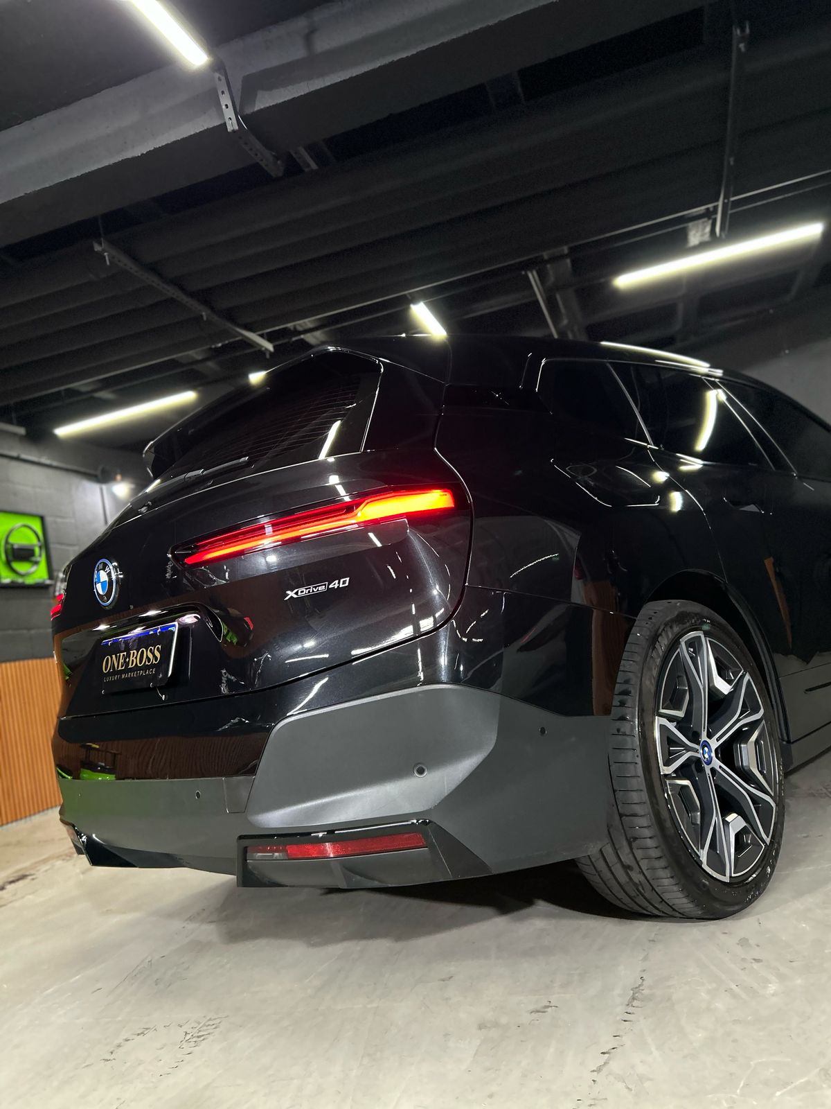 BMW IX40 2022 - Imagem 14