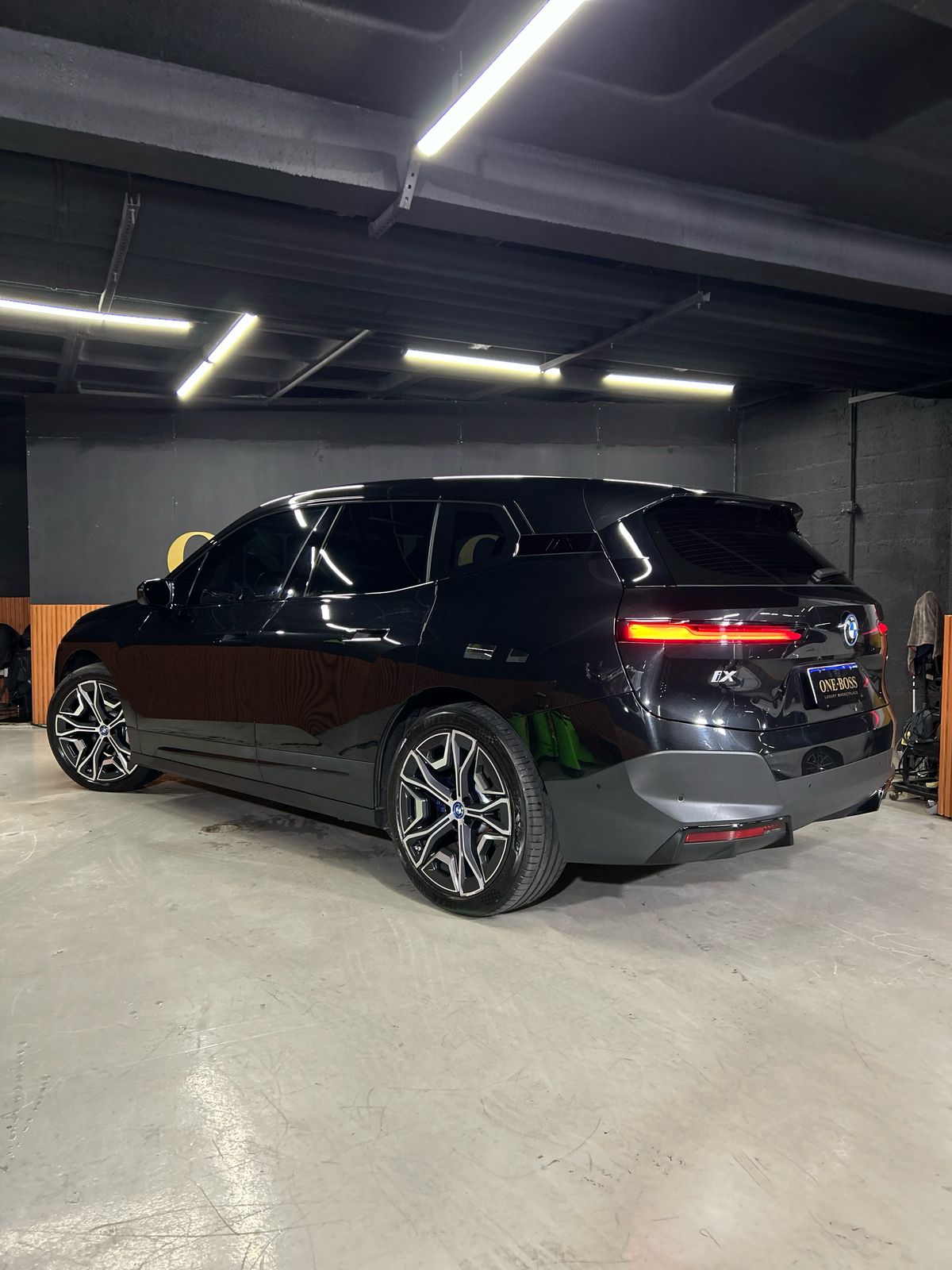 BMW IX40 2022 - Imagem 15