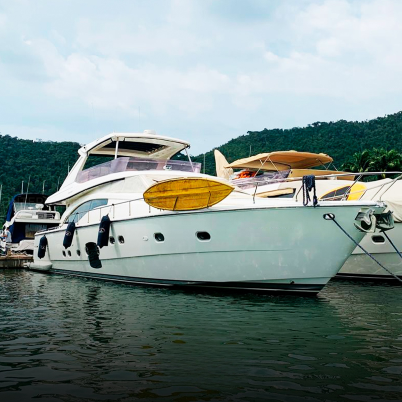 FERRETTI YACHTS 700 2009