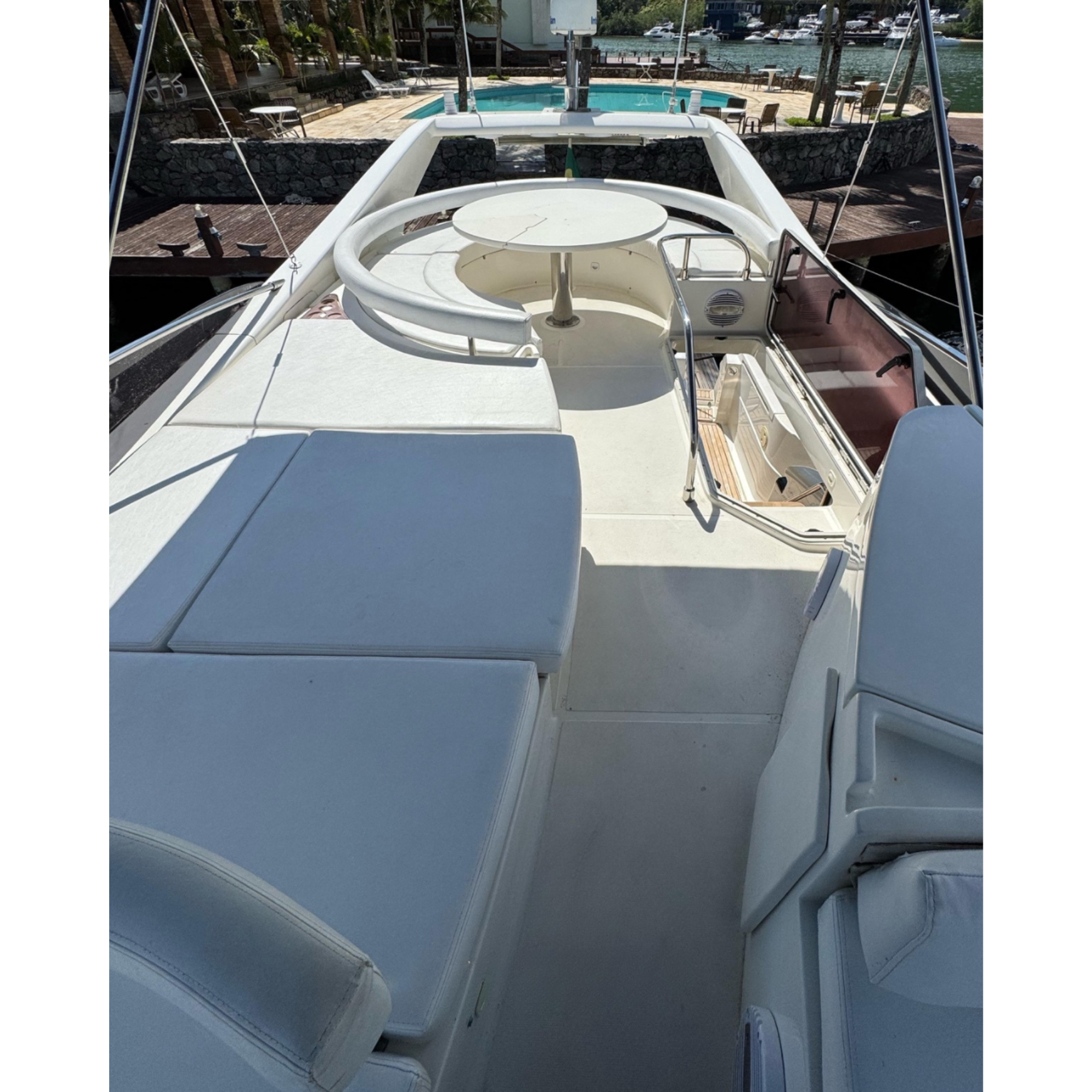 FERRETTI 55 FLY 2000 - Imagem 5