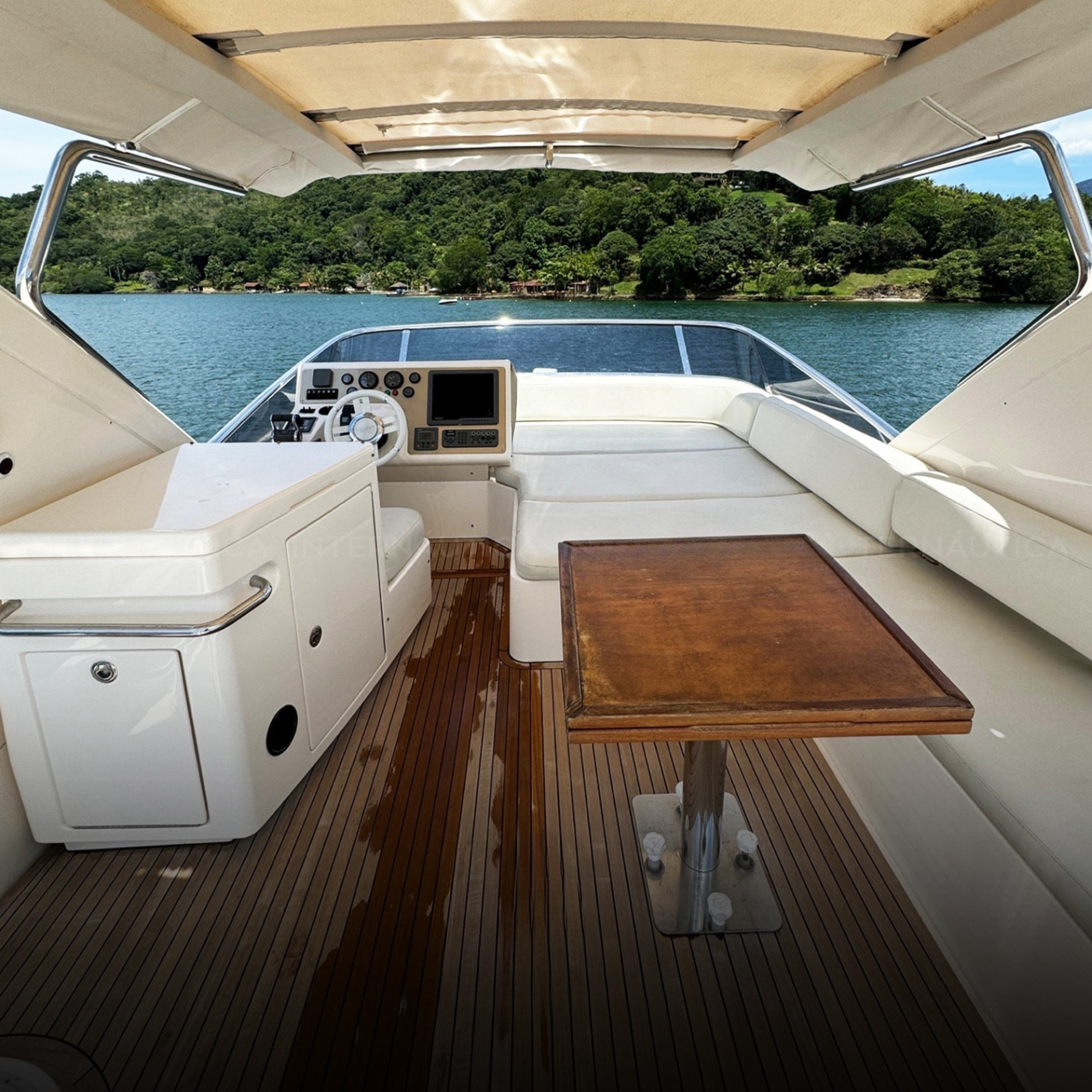 AZIMUT 53 FLY 2011 - Imagem 5