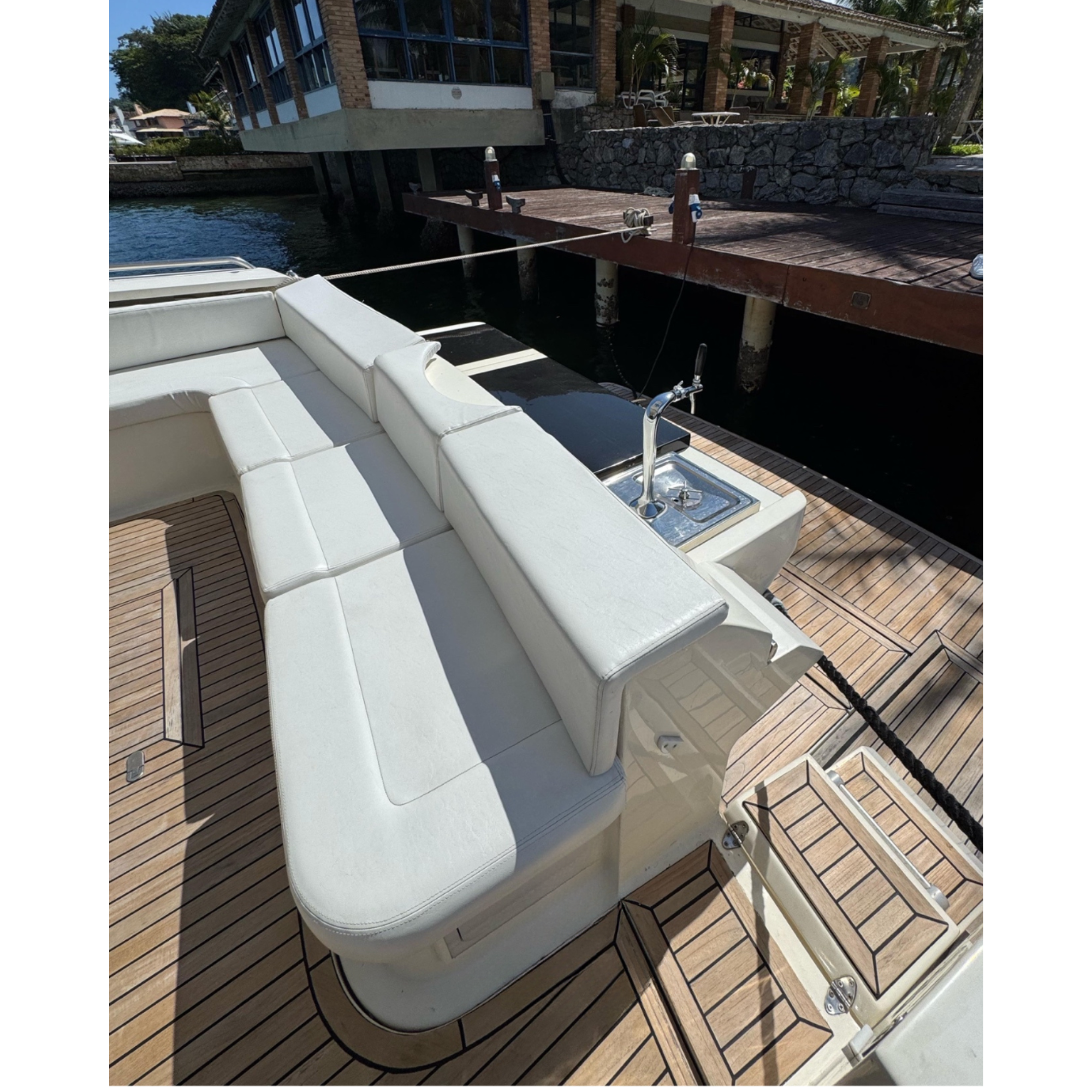 FERRETTI 55 FLY 2000 - Imagem 6