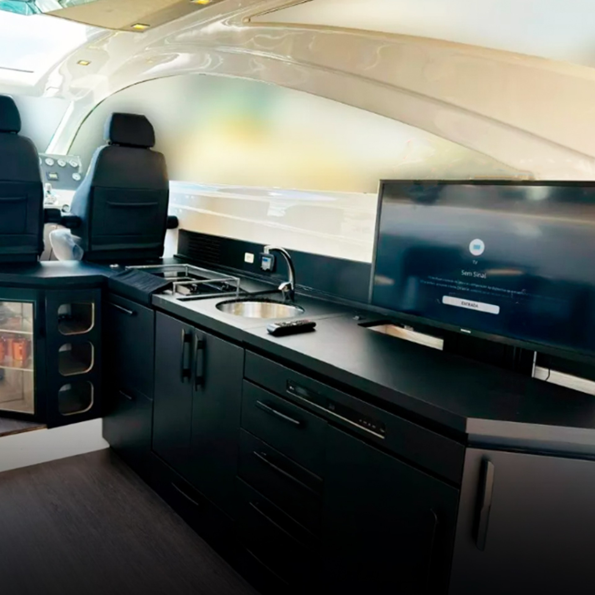 CIMITARRA 56 SUNDECK 2016 - Imagem 4