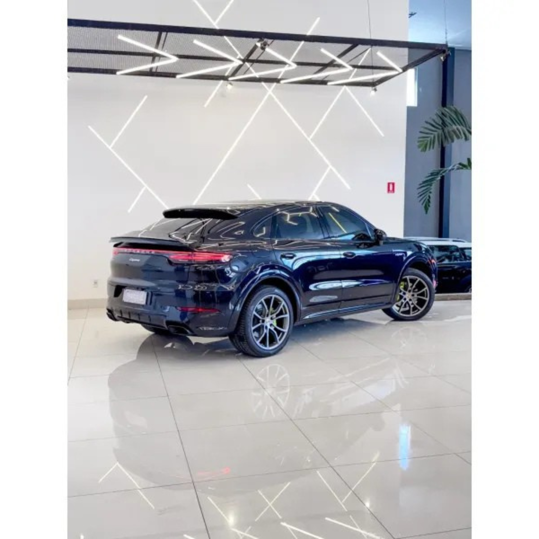 PORSCHE CAYENNE E-HYBRID COUPÉ S 2021 - Imagem 10