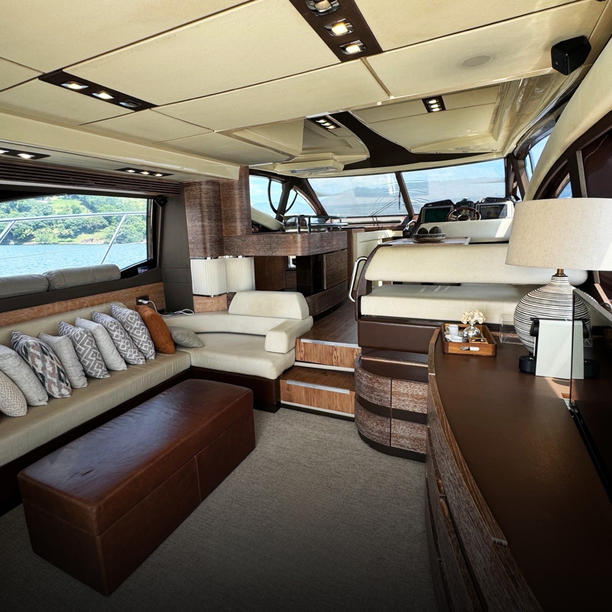 AZIMUT 53 FLY 2011 - Imagem 9