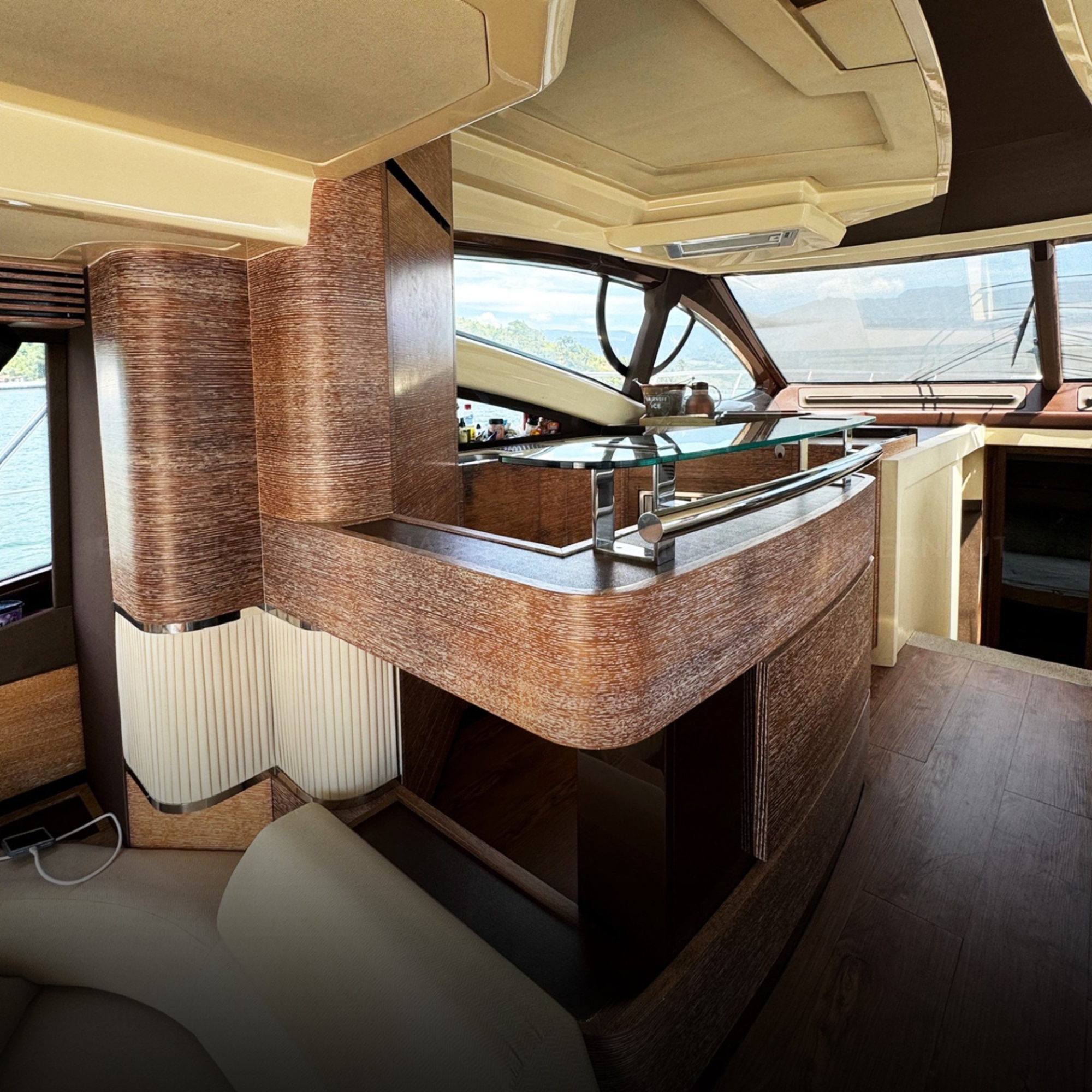 AZIMUT 53 FLY 2011 - Imagem 10