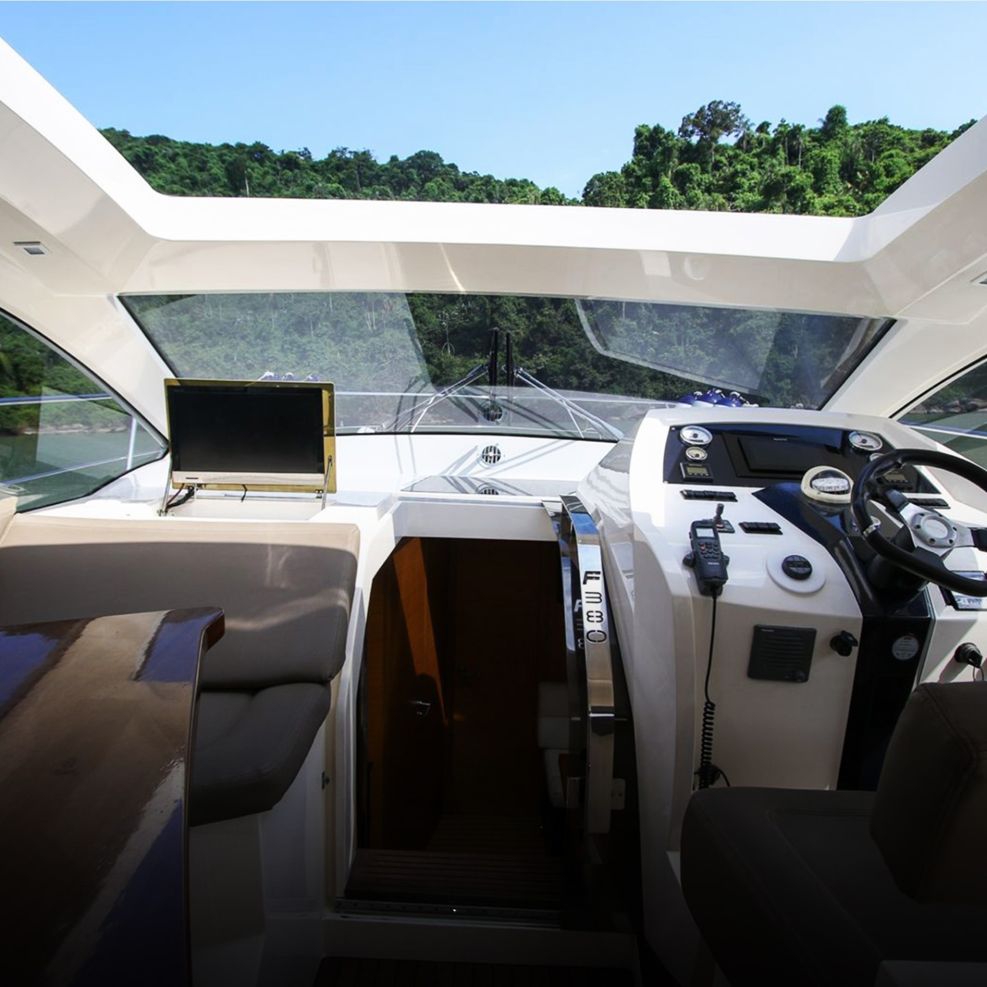 FAETON 380 HT 2014 - Imagem 9