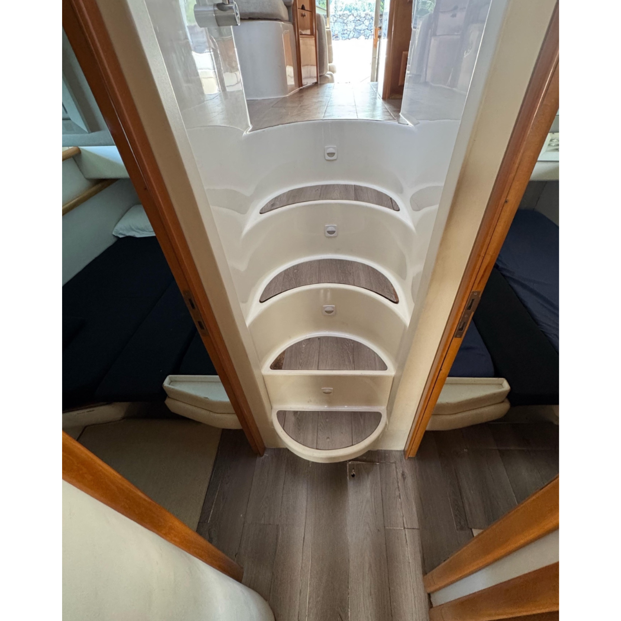 FERRETTI 55 FLY 2000 - Imagem 8