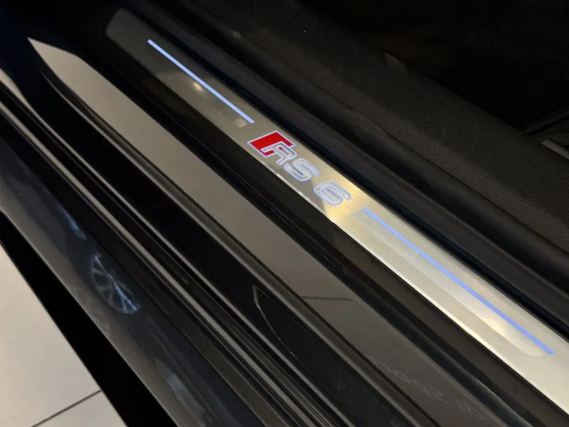 AUDI RS6 2021 - Imagem 10