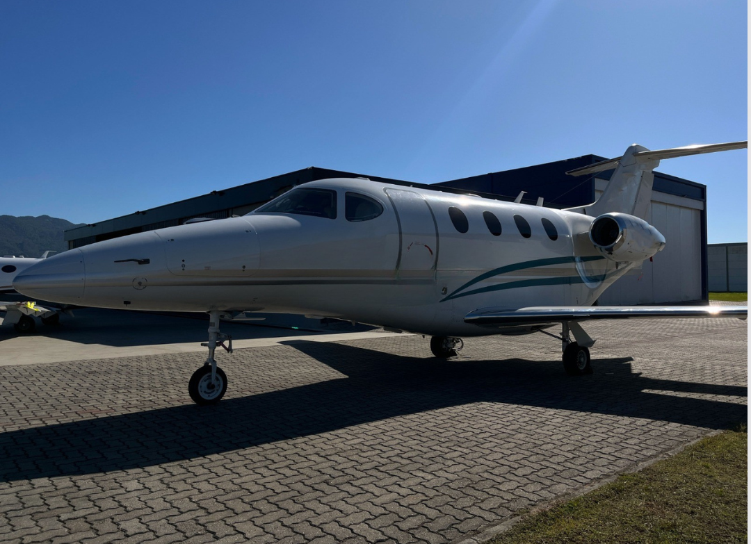 BEECHCRAFT PREMIER l 2002