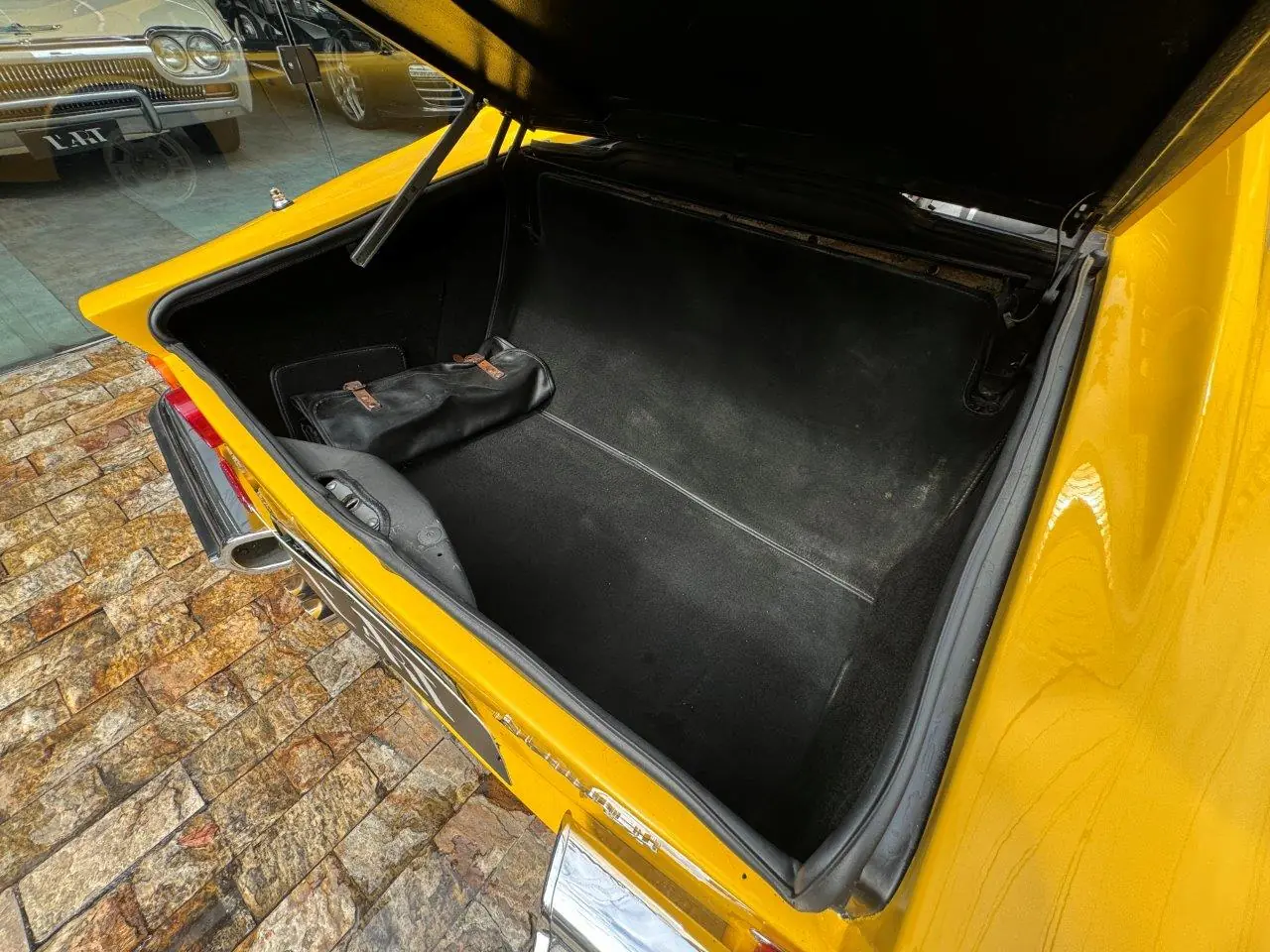 FERRARI DINO 246 GT - 1973 - Imagem 16